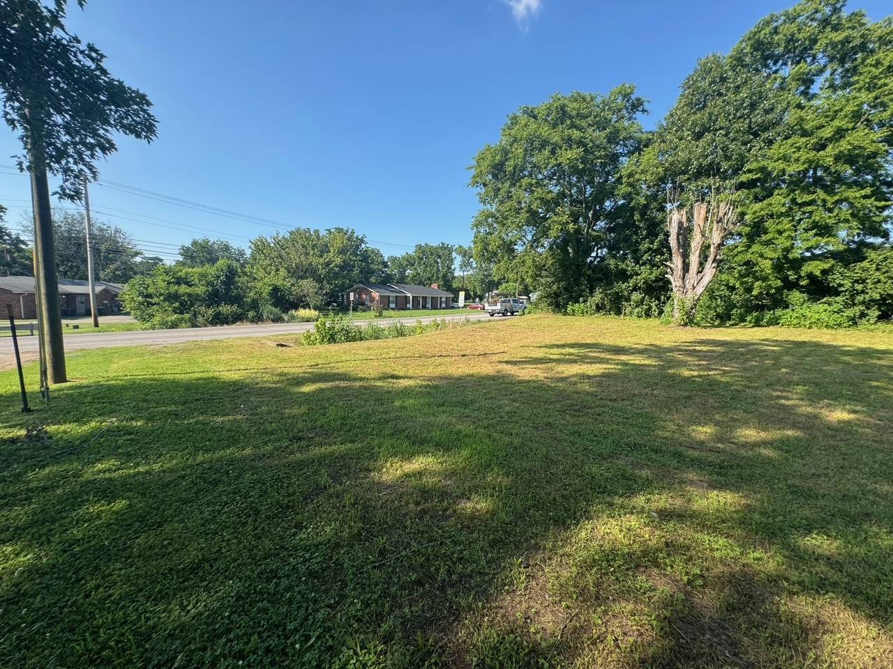 Gallatin, TN 37066,919 Long Hollow Pike