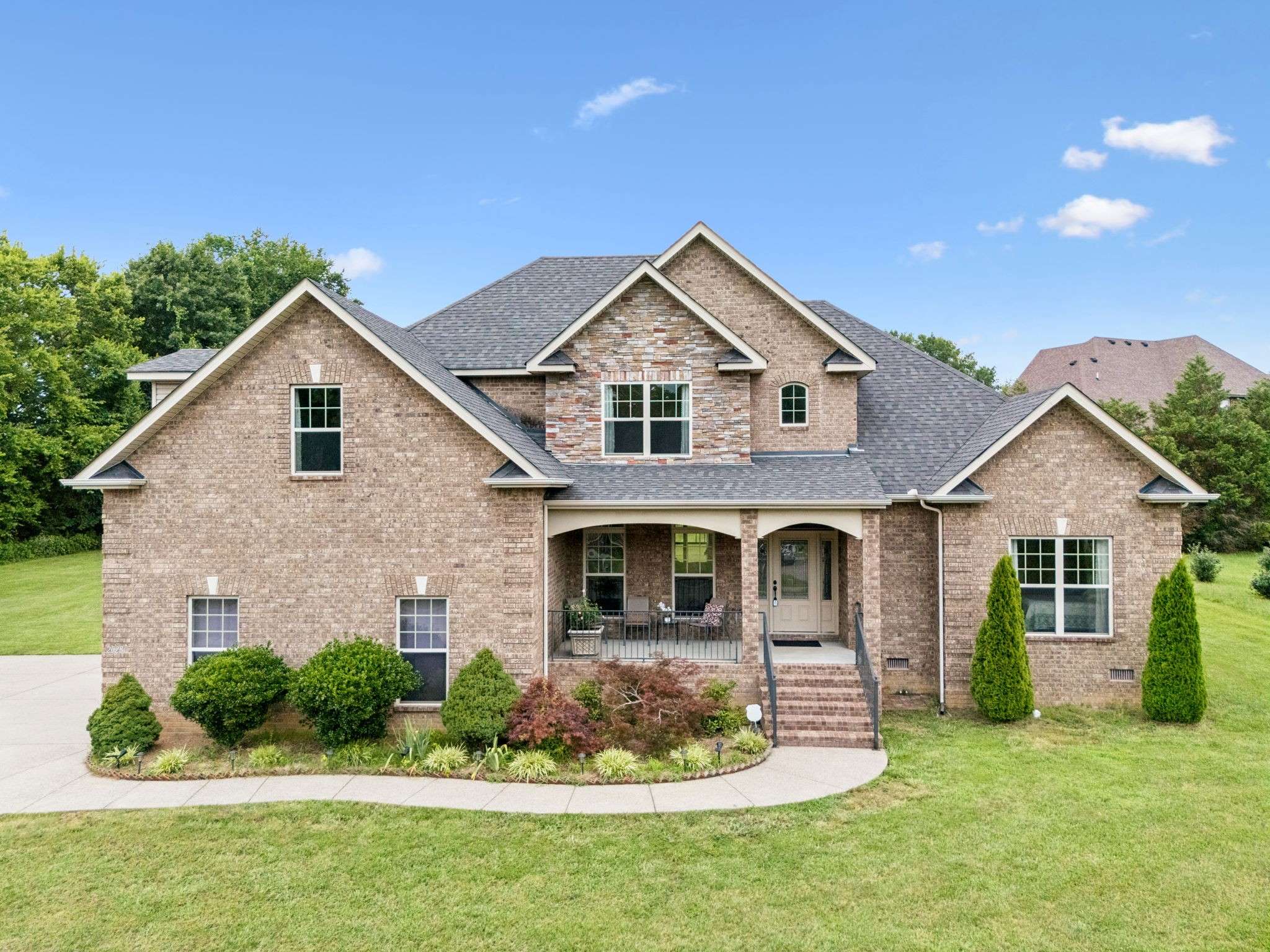 La Vergne, TN 37086,2028 Martins Bend Dr