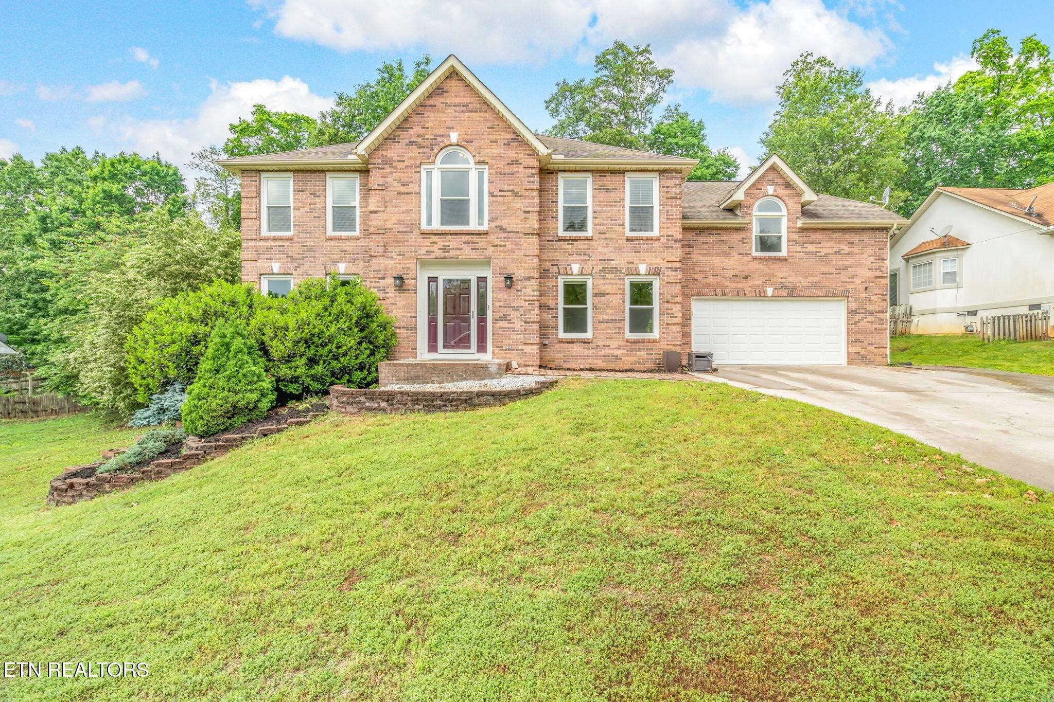 Knoxville, TN 37922,1825 Scenic Valley Lane