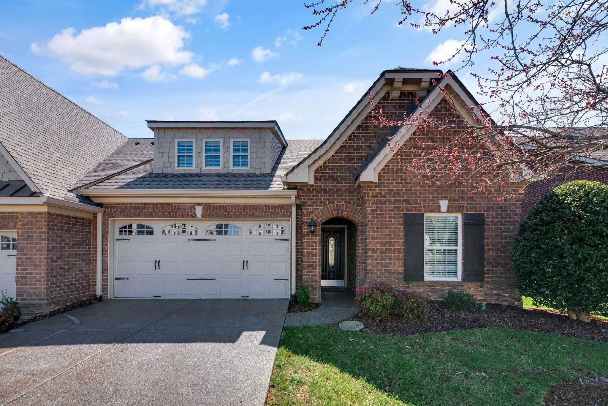 Gallatin, TN 37066,1009 Club View Dr