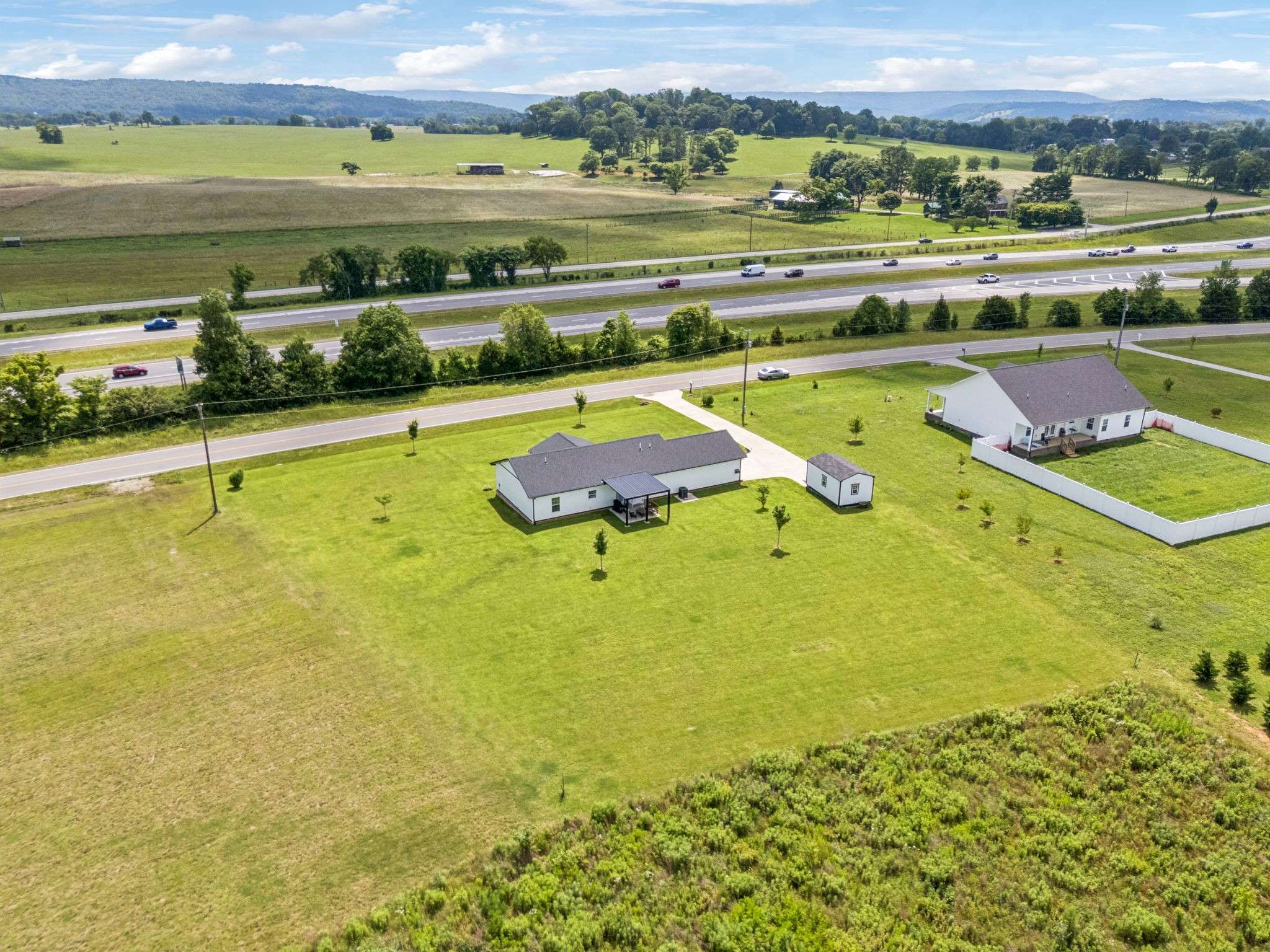 Sparta, TN 38583,869 Charles Golden Rd