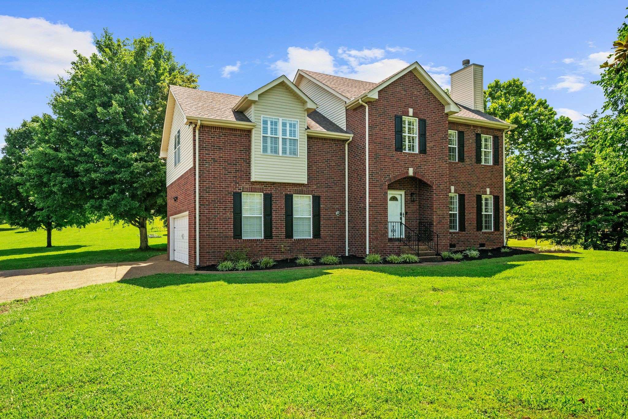 Burns, TN 37029,1204 Corlew Dr