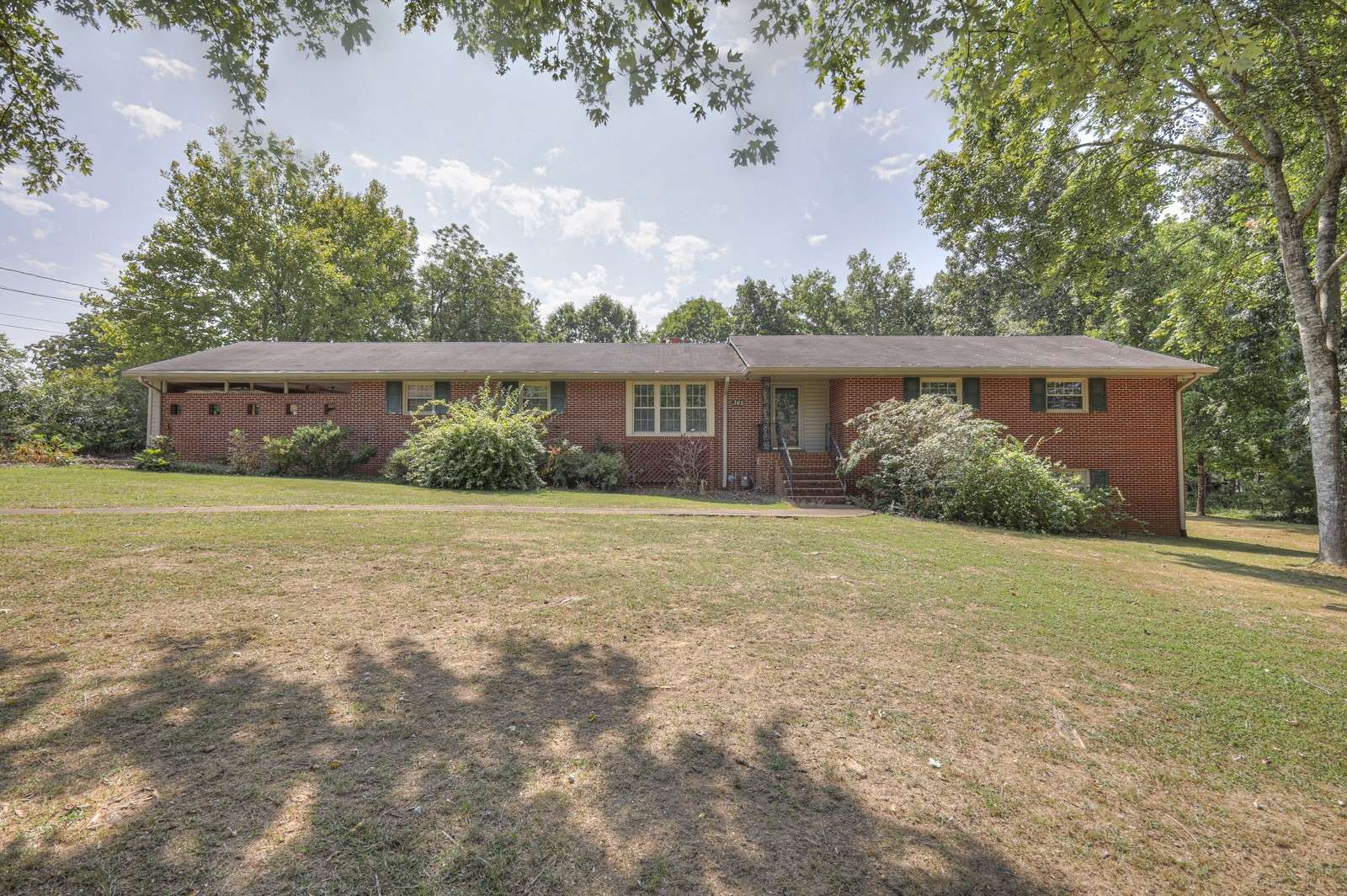 Shelbyville, TN 37160,365 Riverbend Country Club Rd