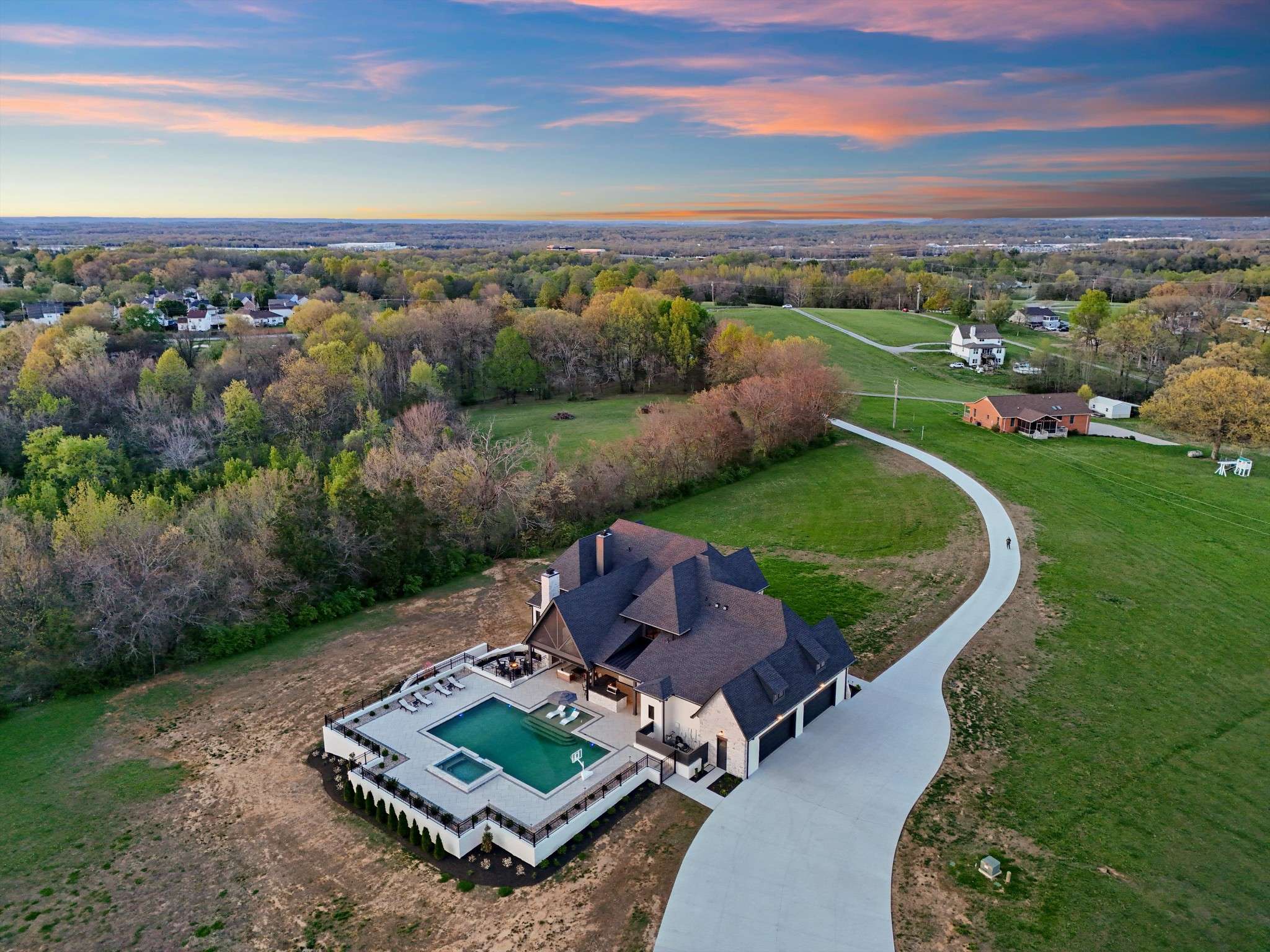 Mount Juliet, TN 37122,2996 S Rutland Rd