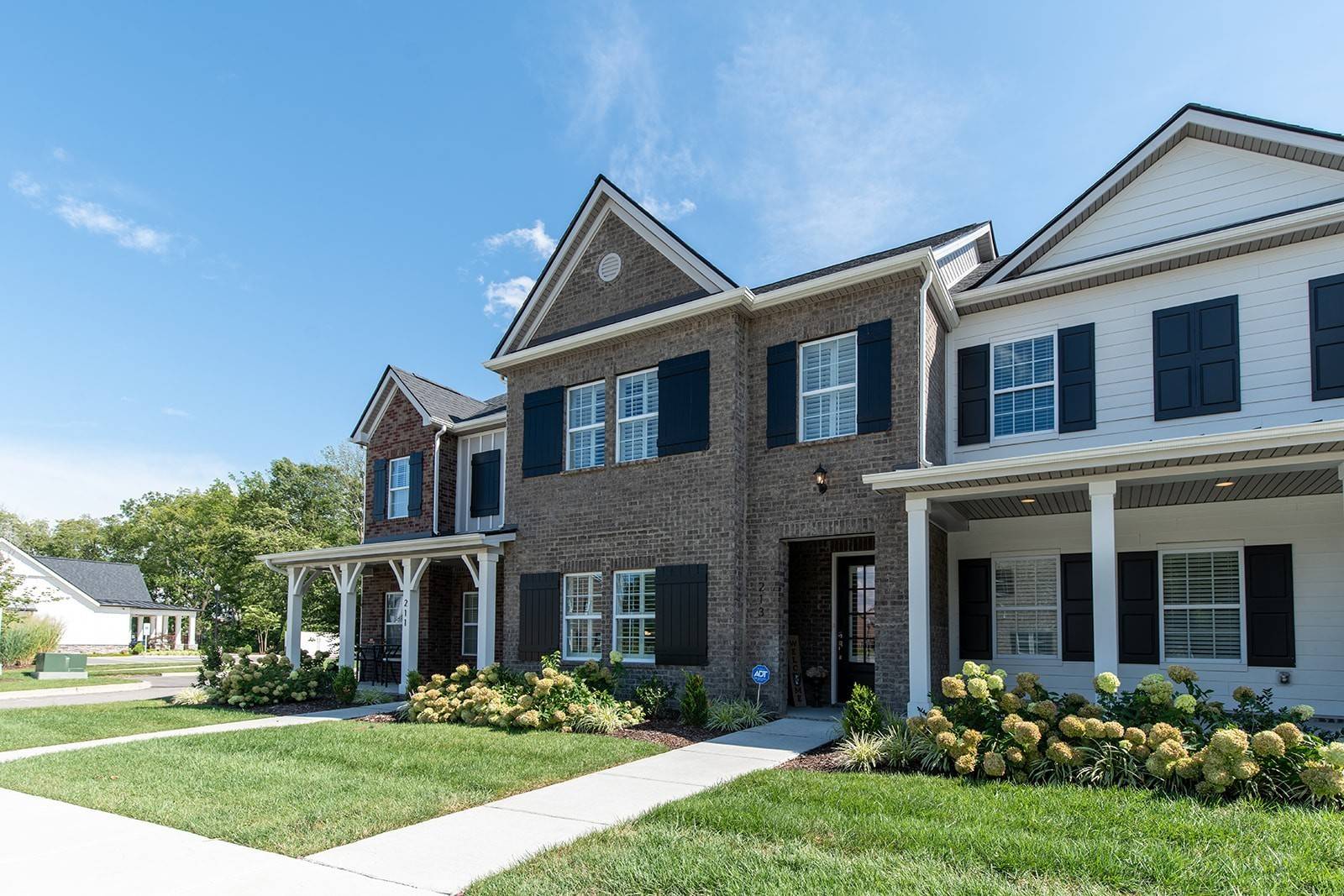 Gallatin, TN 37066,213 Grandstand Blvd