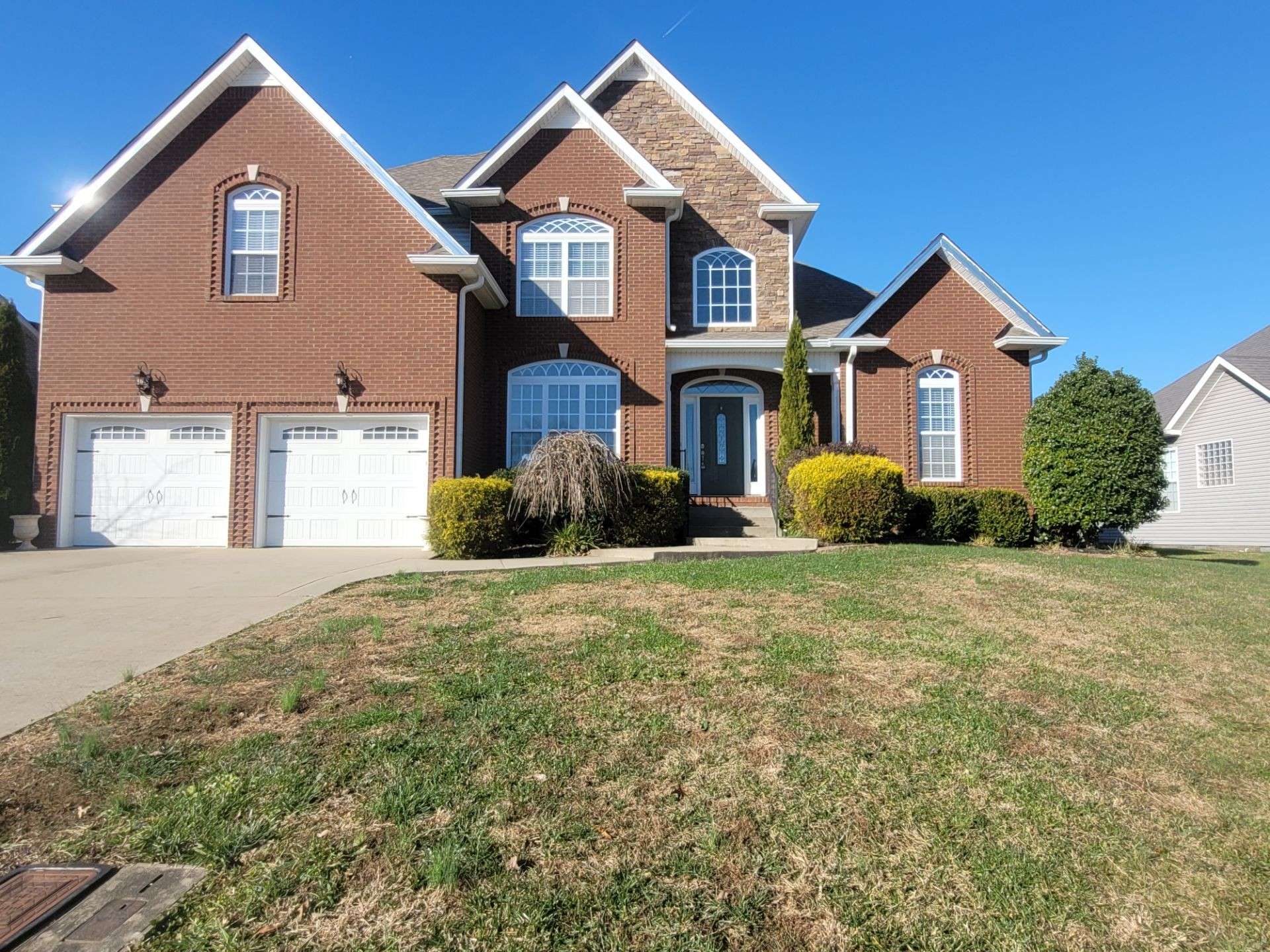 Clarksville, TN 37043,971 Willow Cir