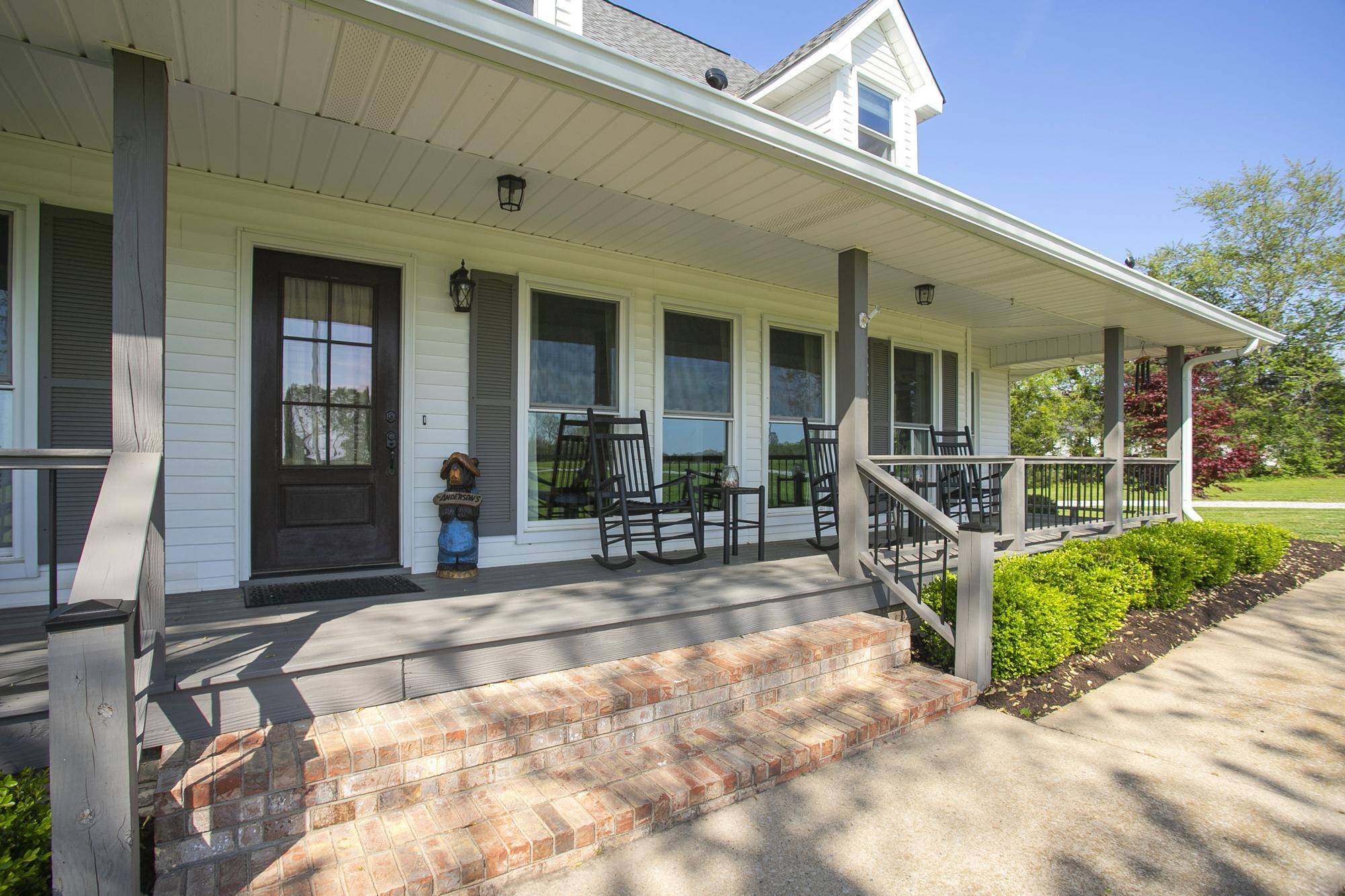 Charlotte, TN 37036,1043 Shelton Rd