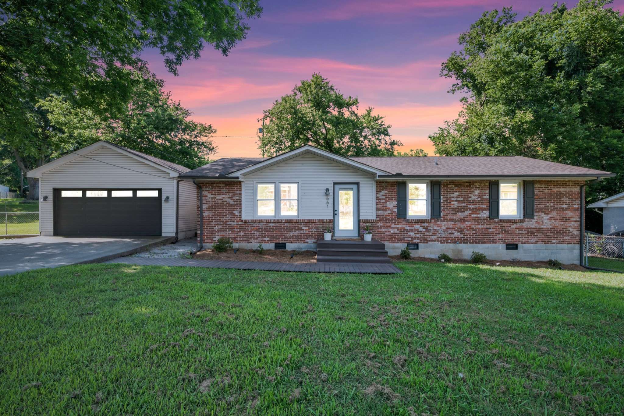 Nashville, TN 37209,661 James Ave