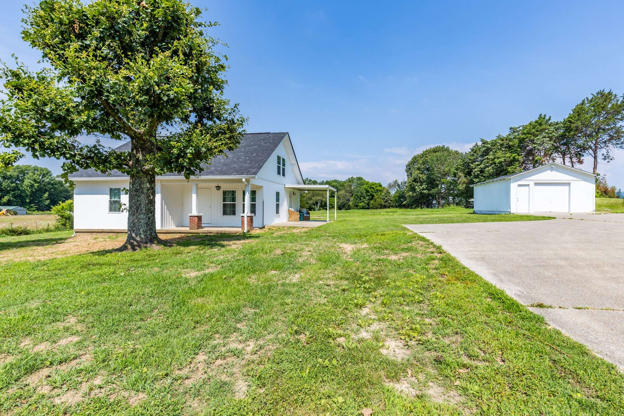 Westmoreland, TN 37186,605 Fairfield Rd
