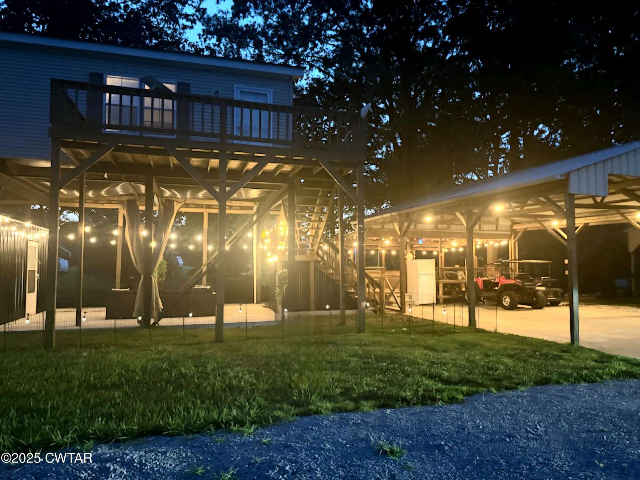 Decaturville, TN 38329,407 Pevahouse Camp Cir