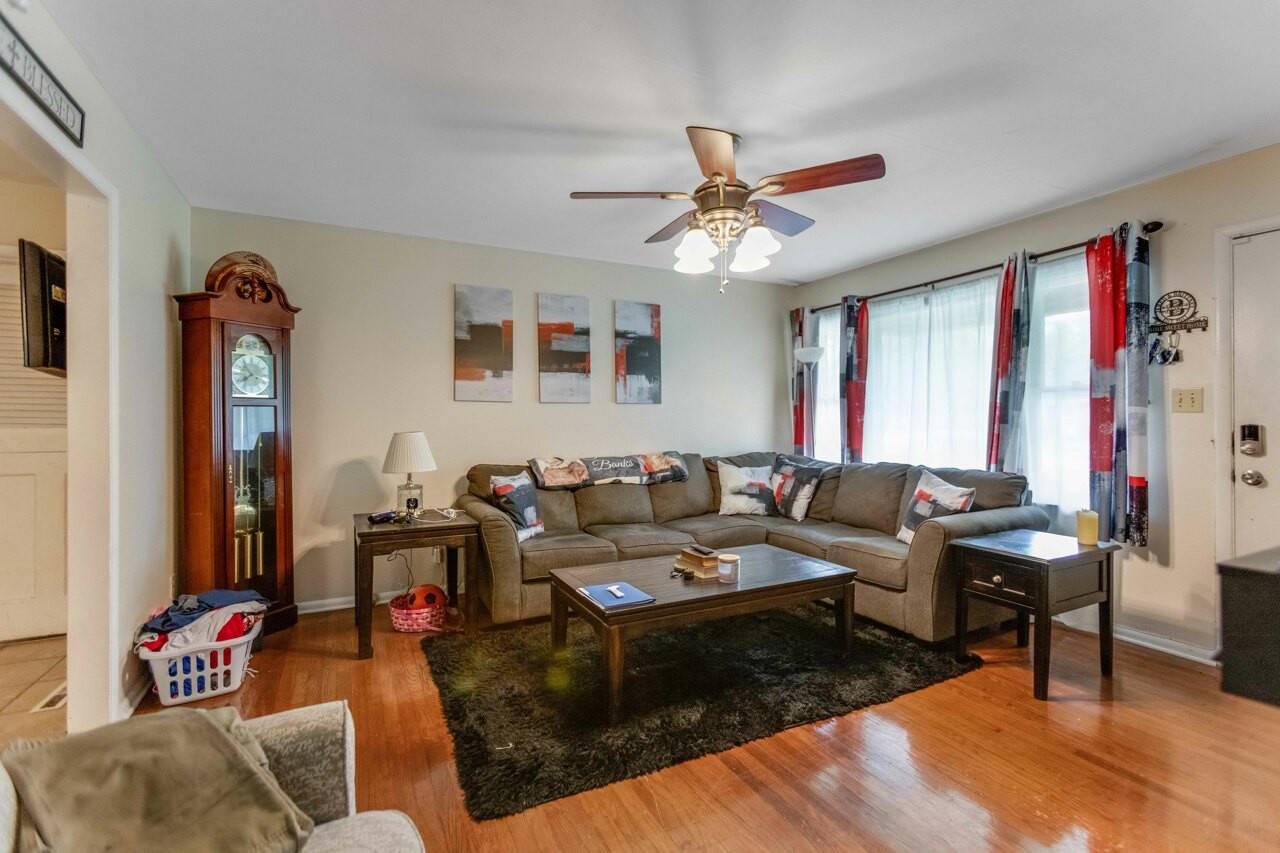 Hopkinsville, KY 42240,1710 Clarence Dr