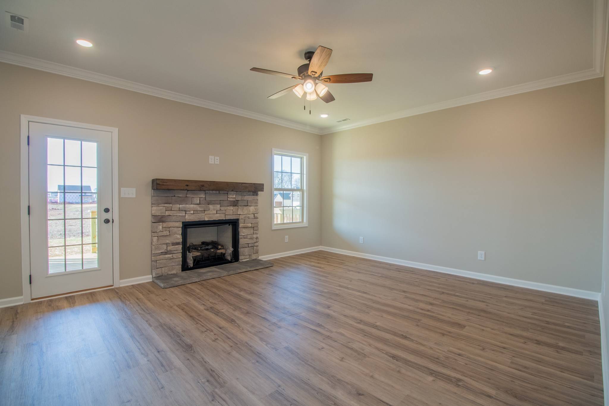 Clarksville, TN 37040,359 Timber Springs