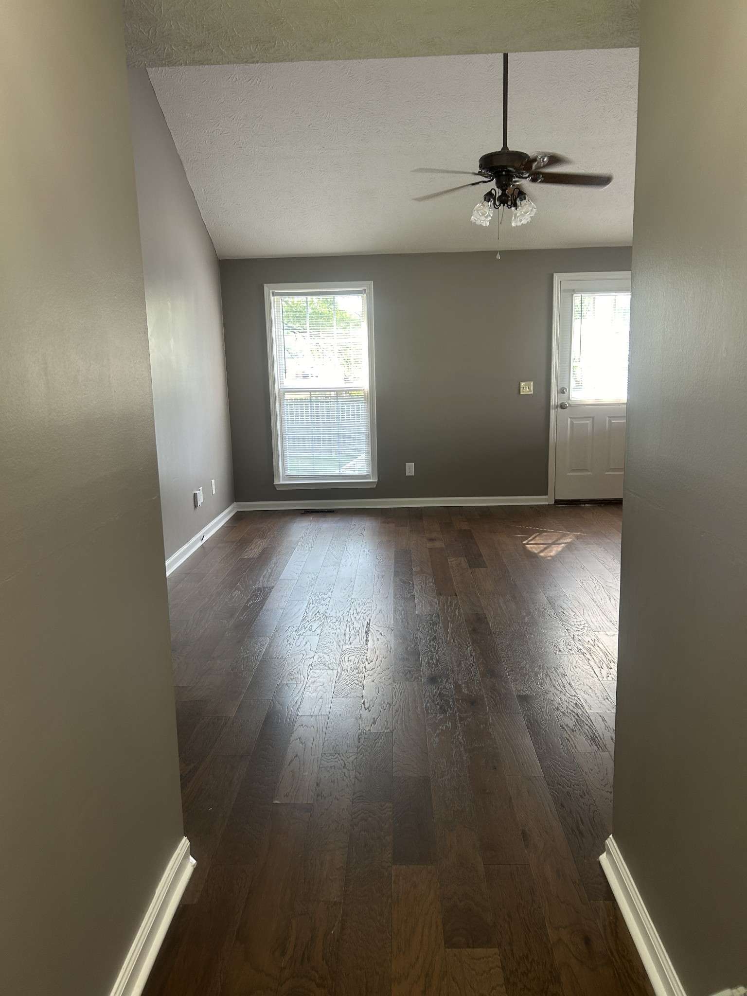 Portland, TN 37148,127 Sharon Dr