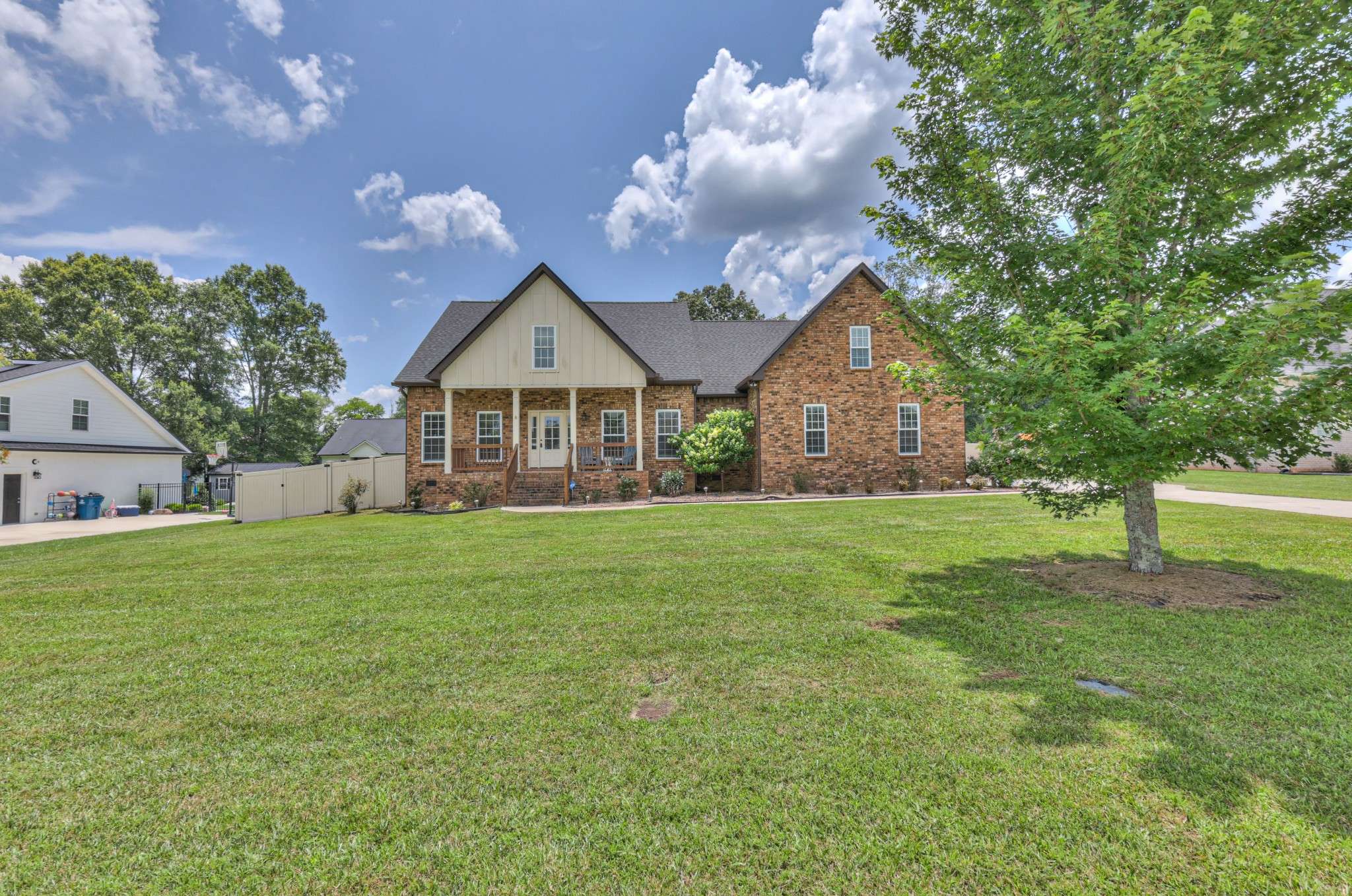 Manchester, TN 37355,166 Bluegrass Rd