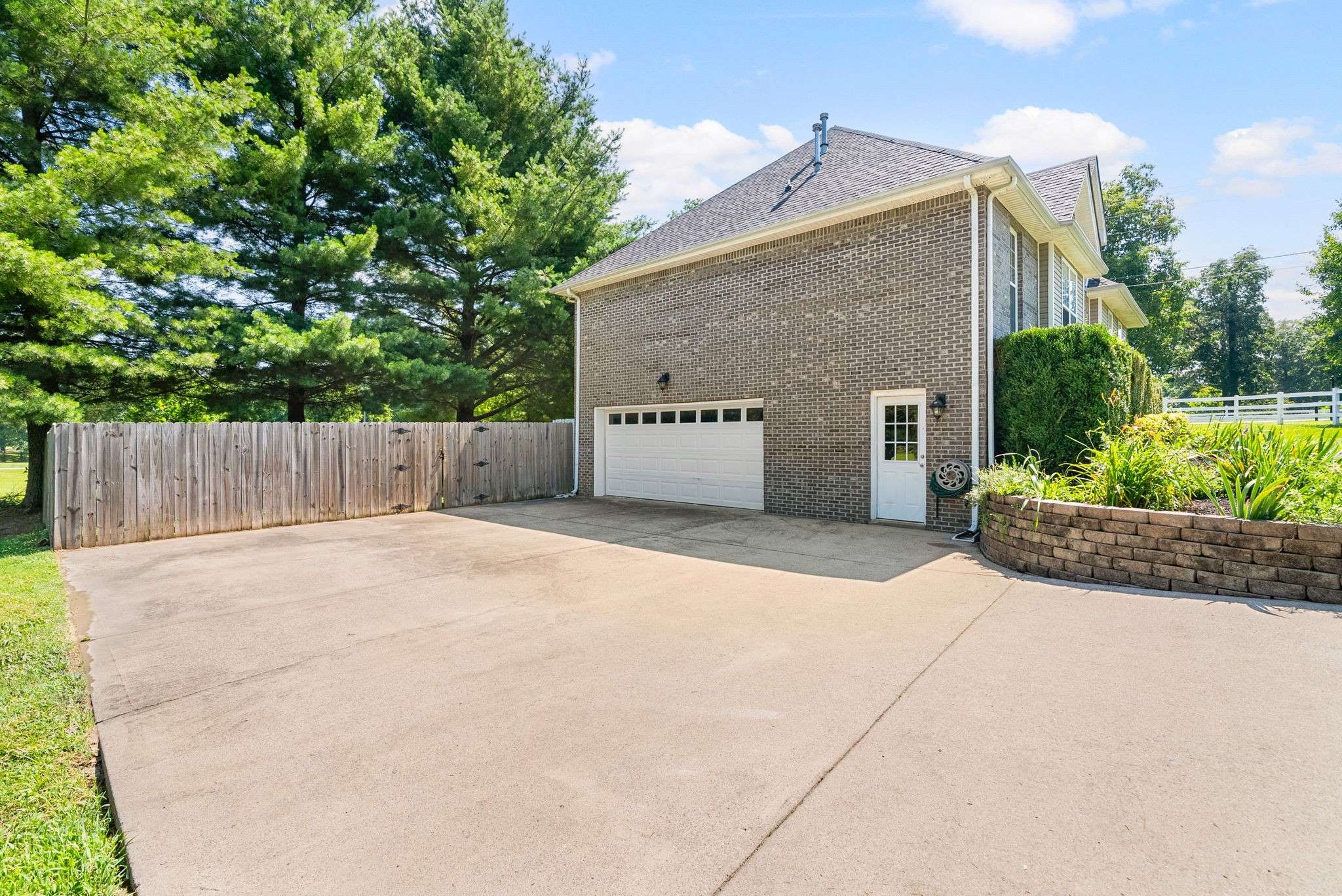 Adams, TN 37010,4328 Monticello Trce