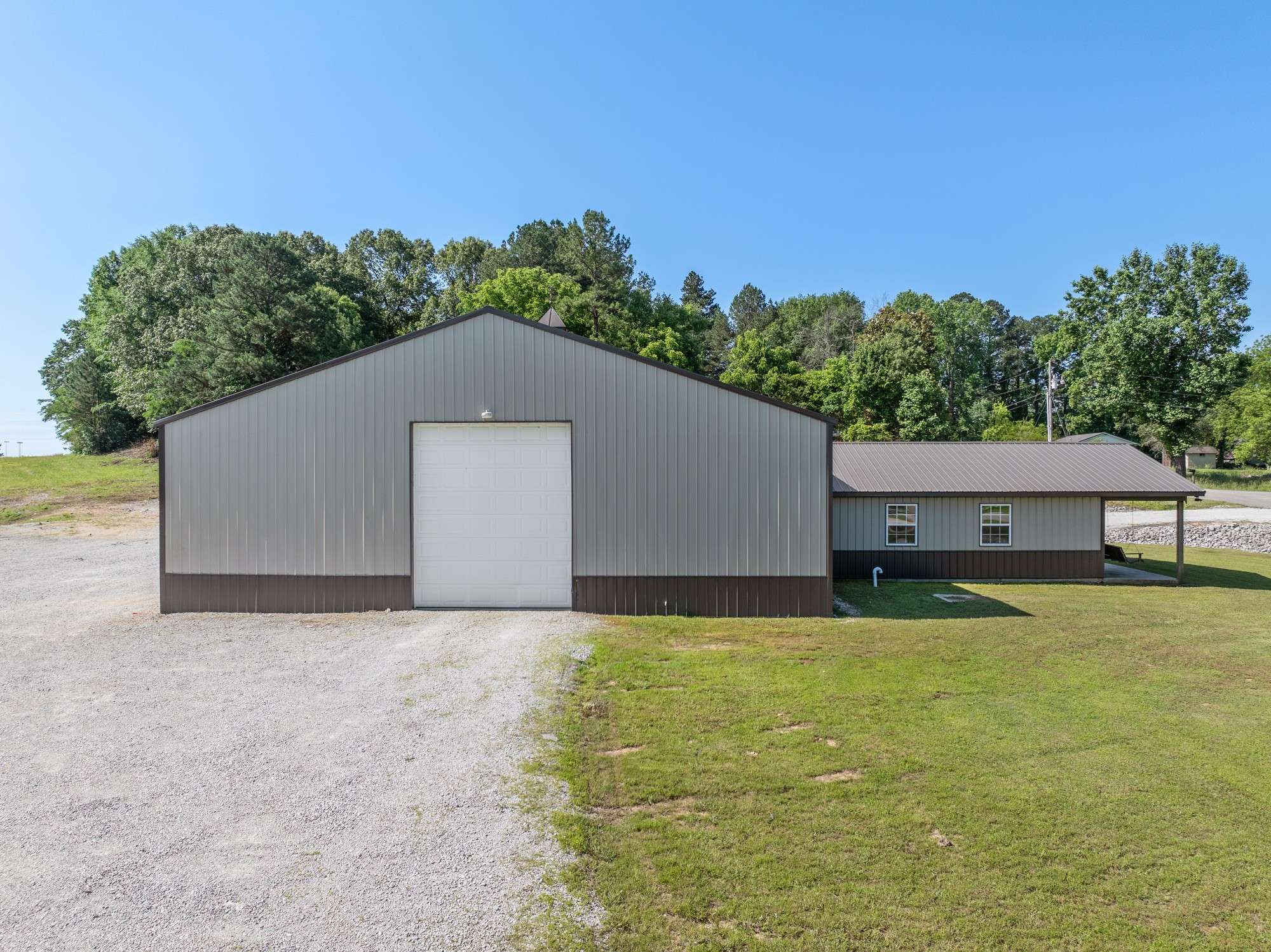 Parsons, TN 38363,545 W 4th St