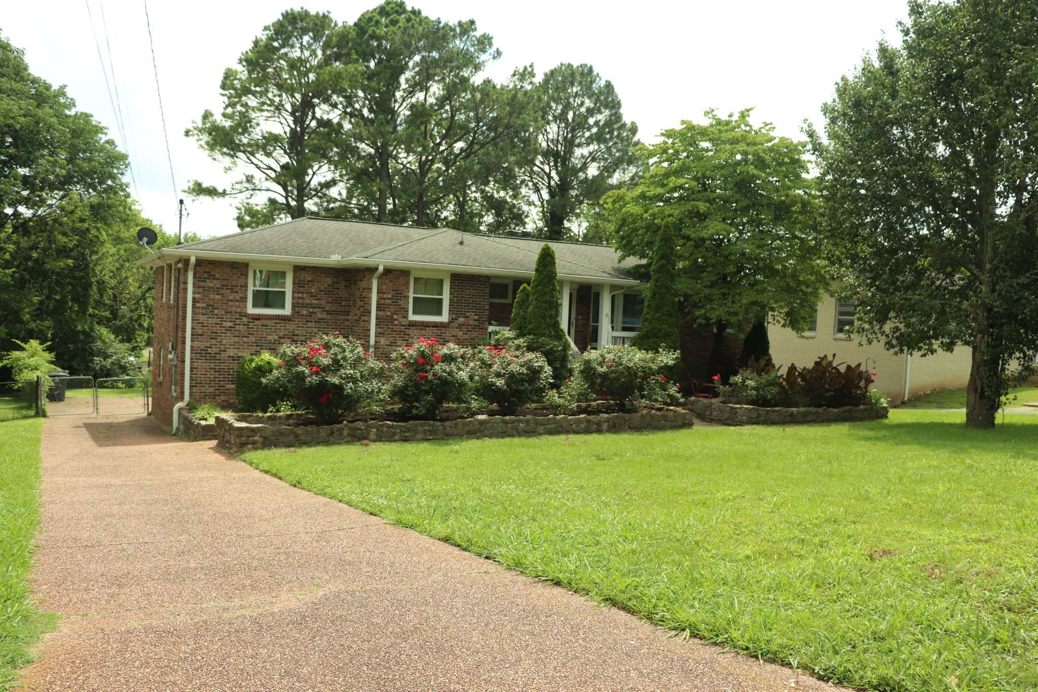 Nashville, TN 37217,2635 Edge O Lake Dr
