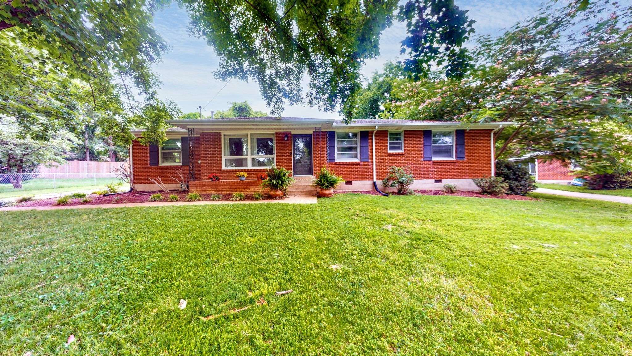 Nashville, TN 37211,522 Brewer Dr