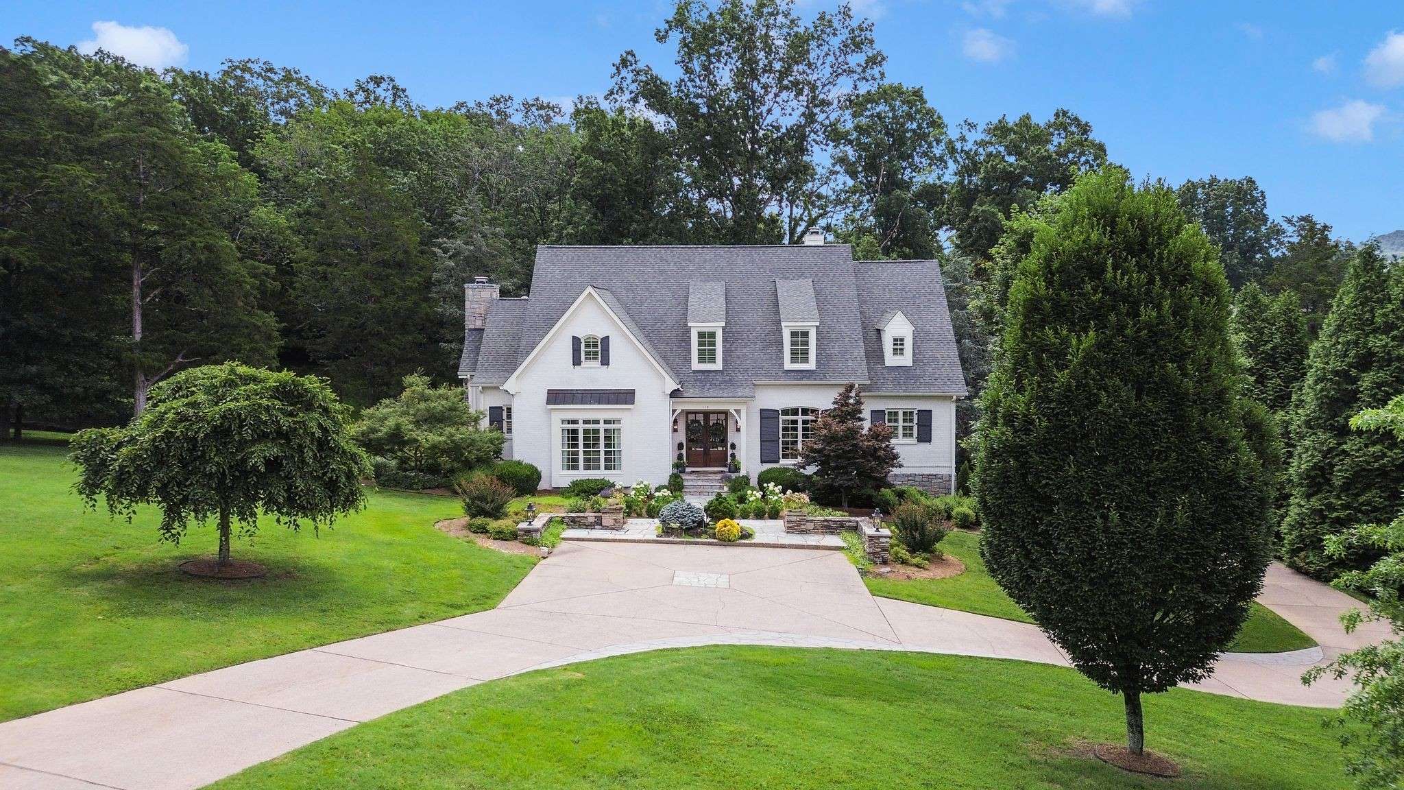 Brentwood, TN 37027,110 Balleroy Dr