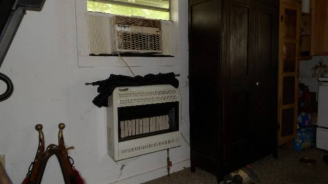 Moss, TN 38575,106 Log Home Ln