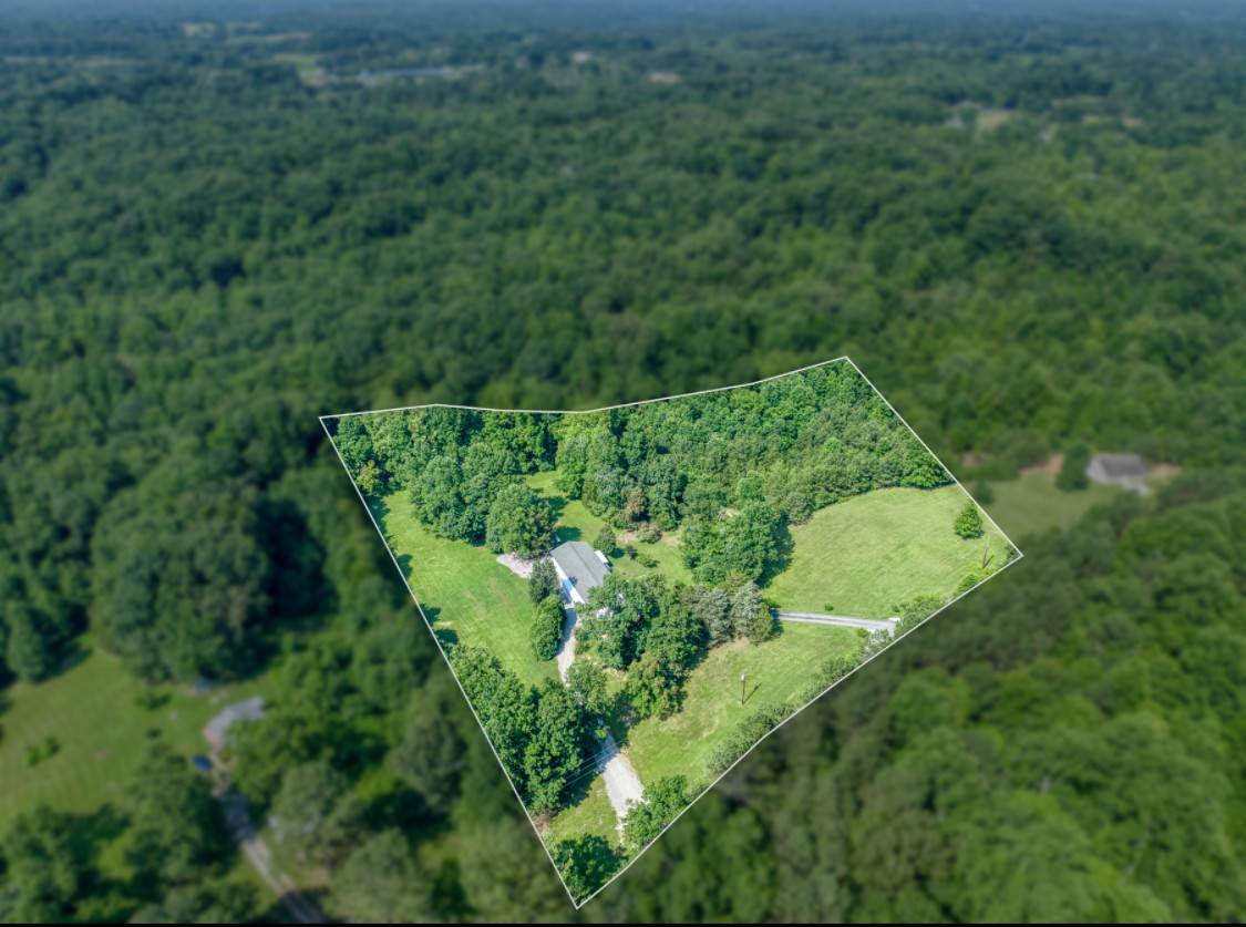 Sparta, TN 38583,346 Luna Ln