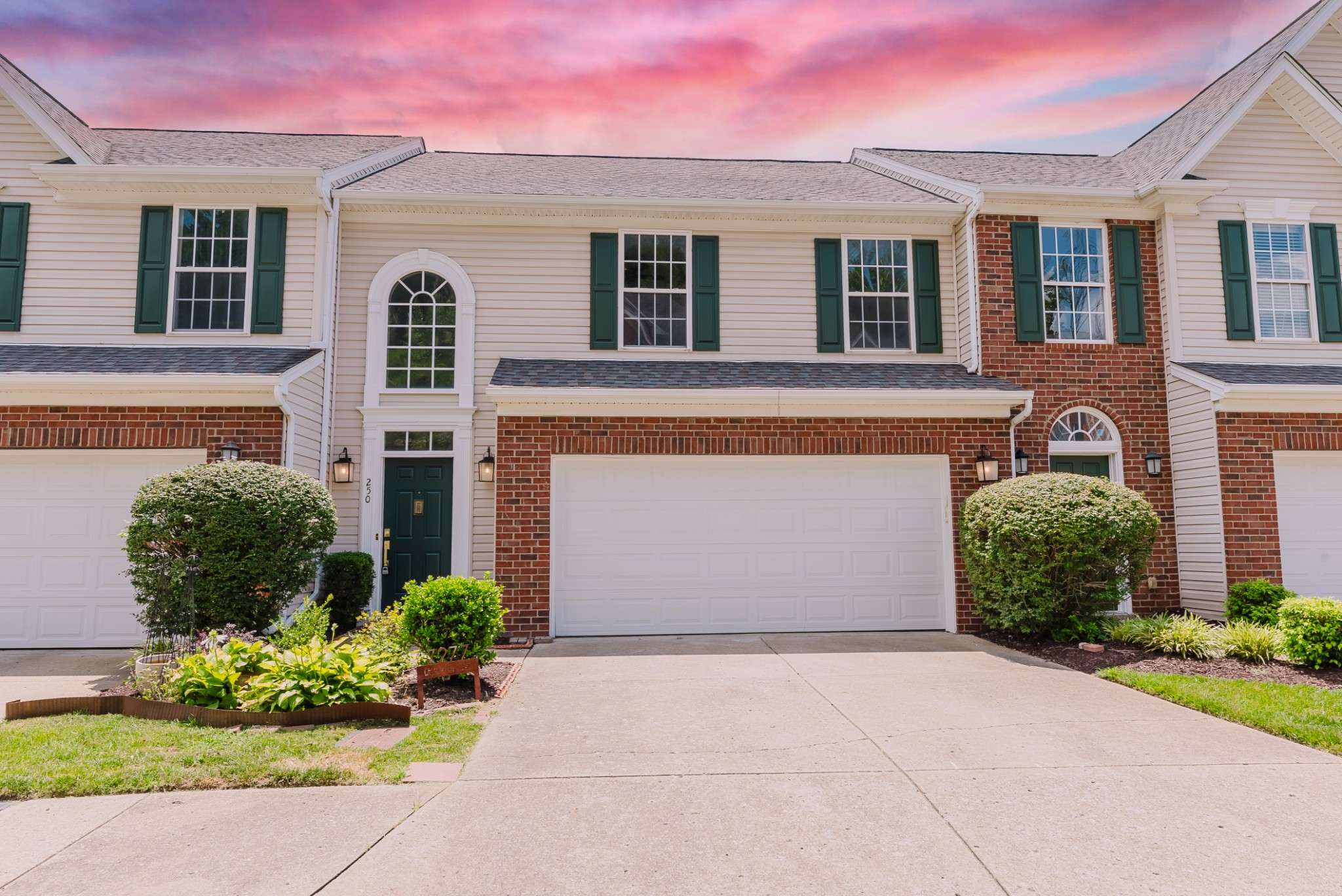 Nashville, TN 37209,7277 Charlotte Pike #250