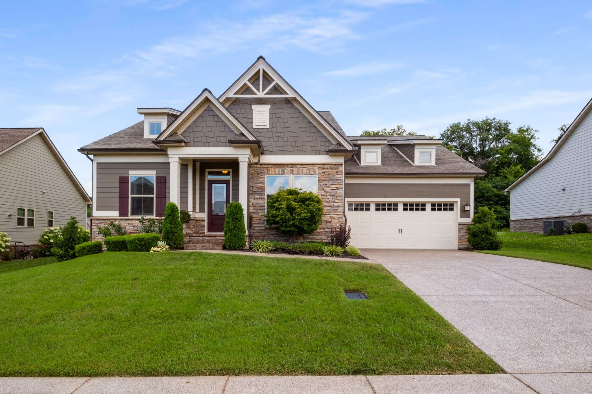 College Grove, TN 37046,6926 Wellsford Ln