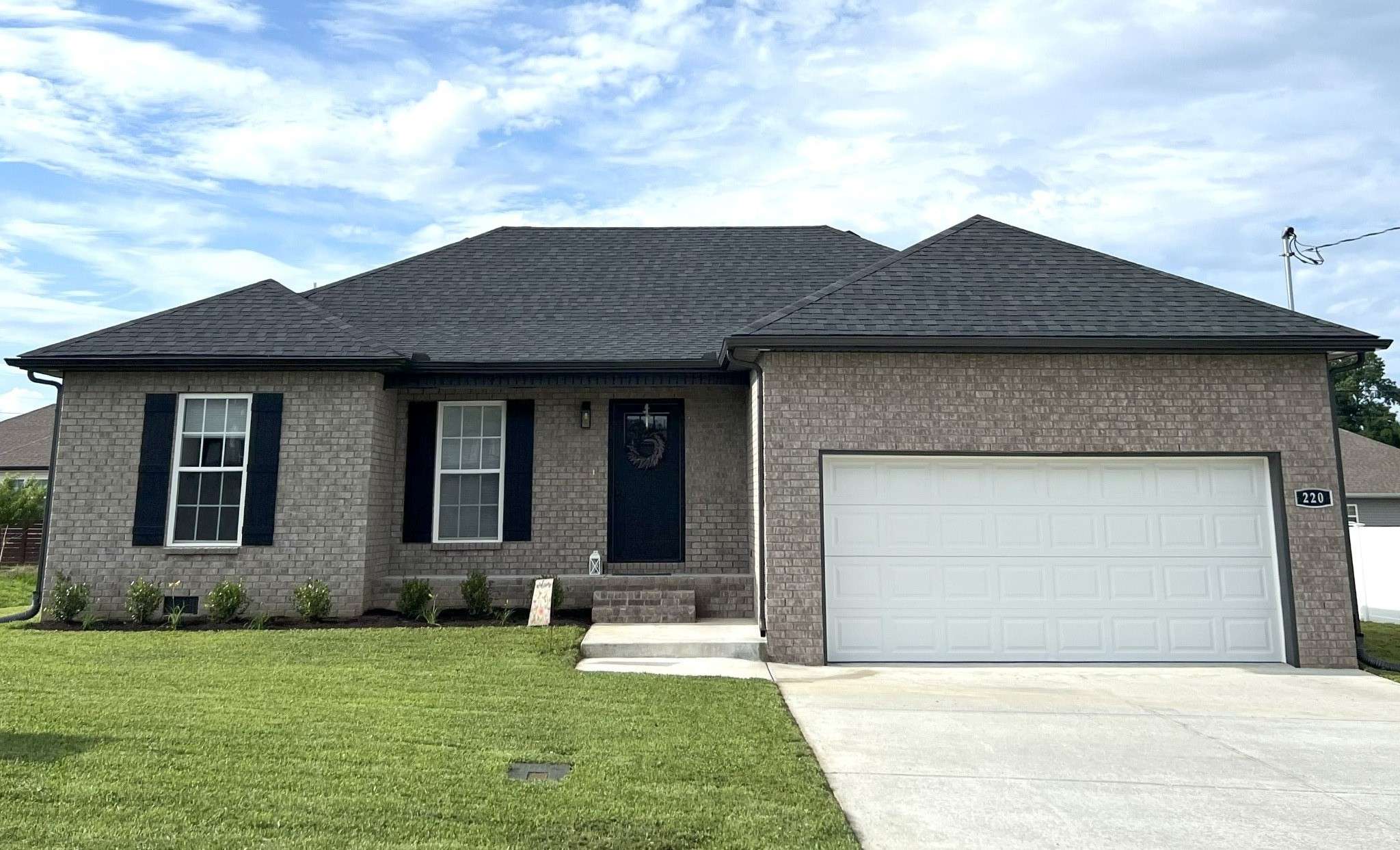 Shelbyville, TN 37160,220 Graham Way