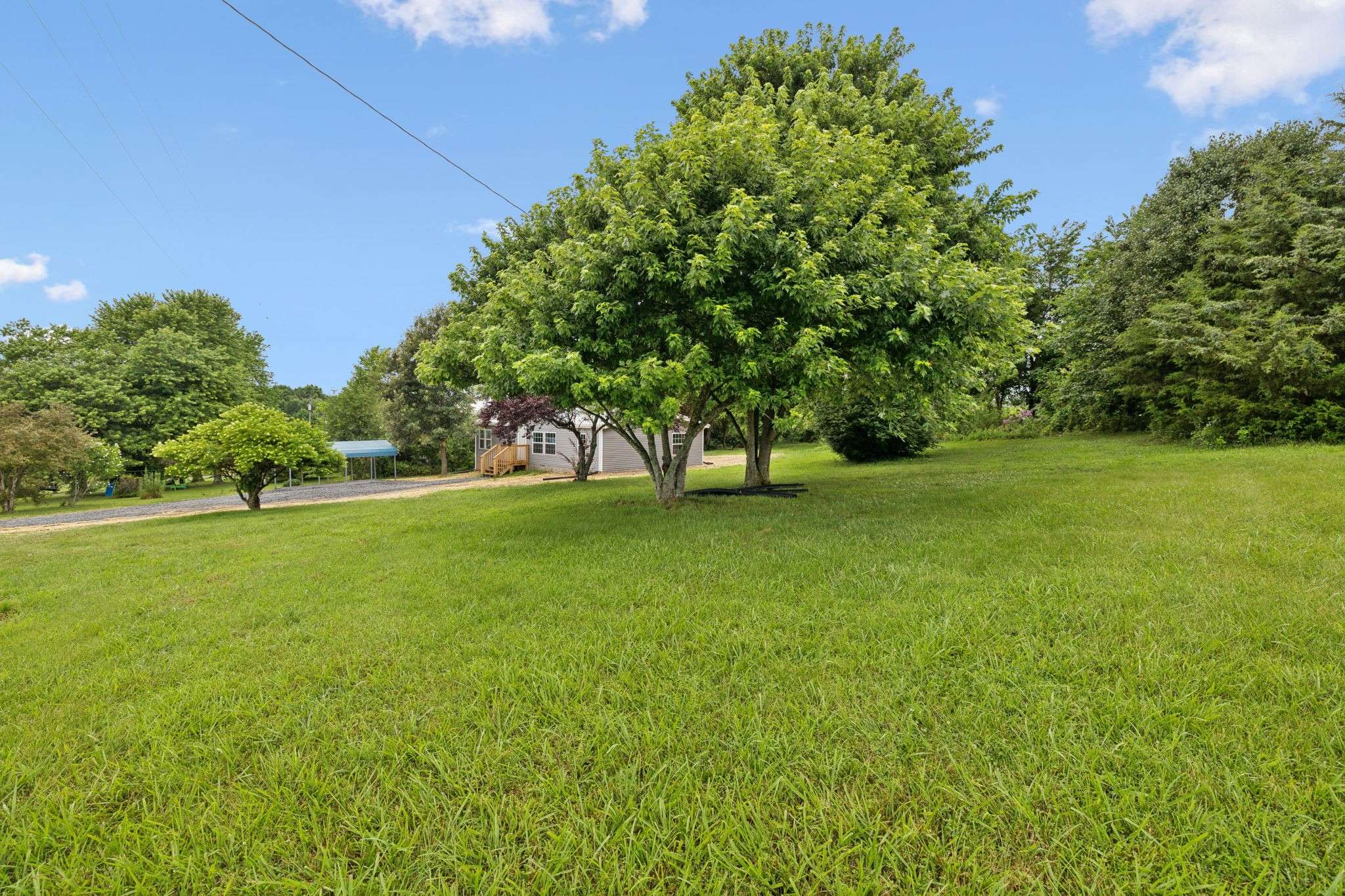 Lafayette, TN 37083,8217 Akersville Rd
