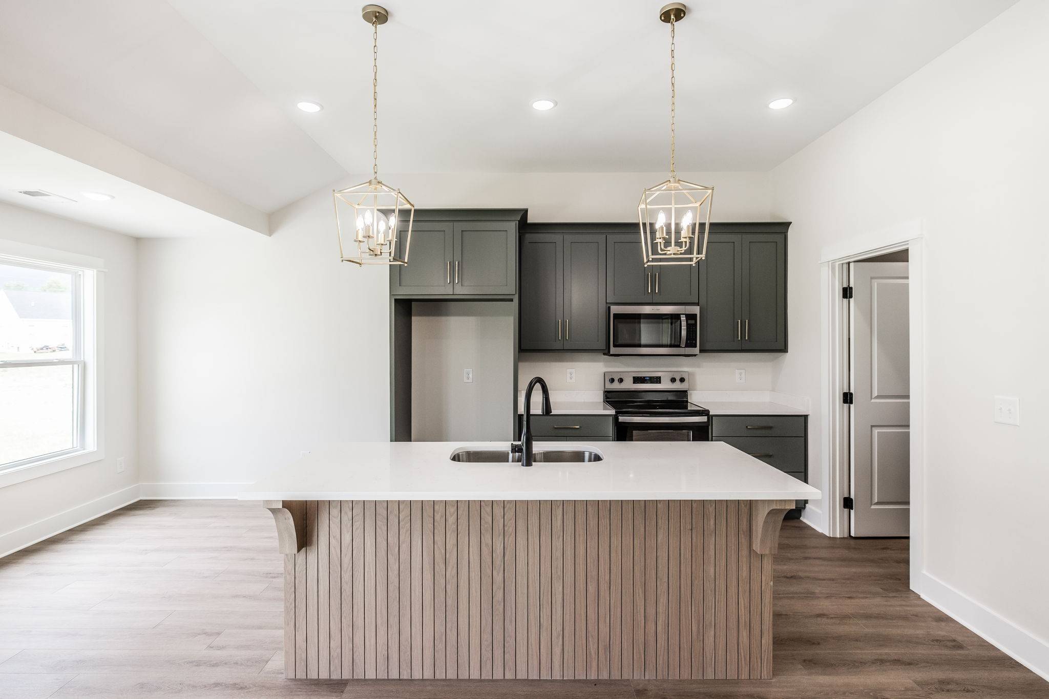 Greenbrier, TN 37073,4010 Hereford Dr