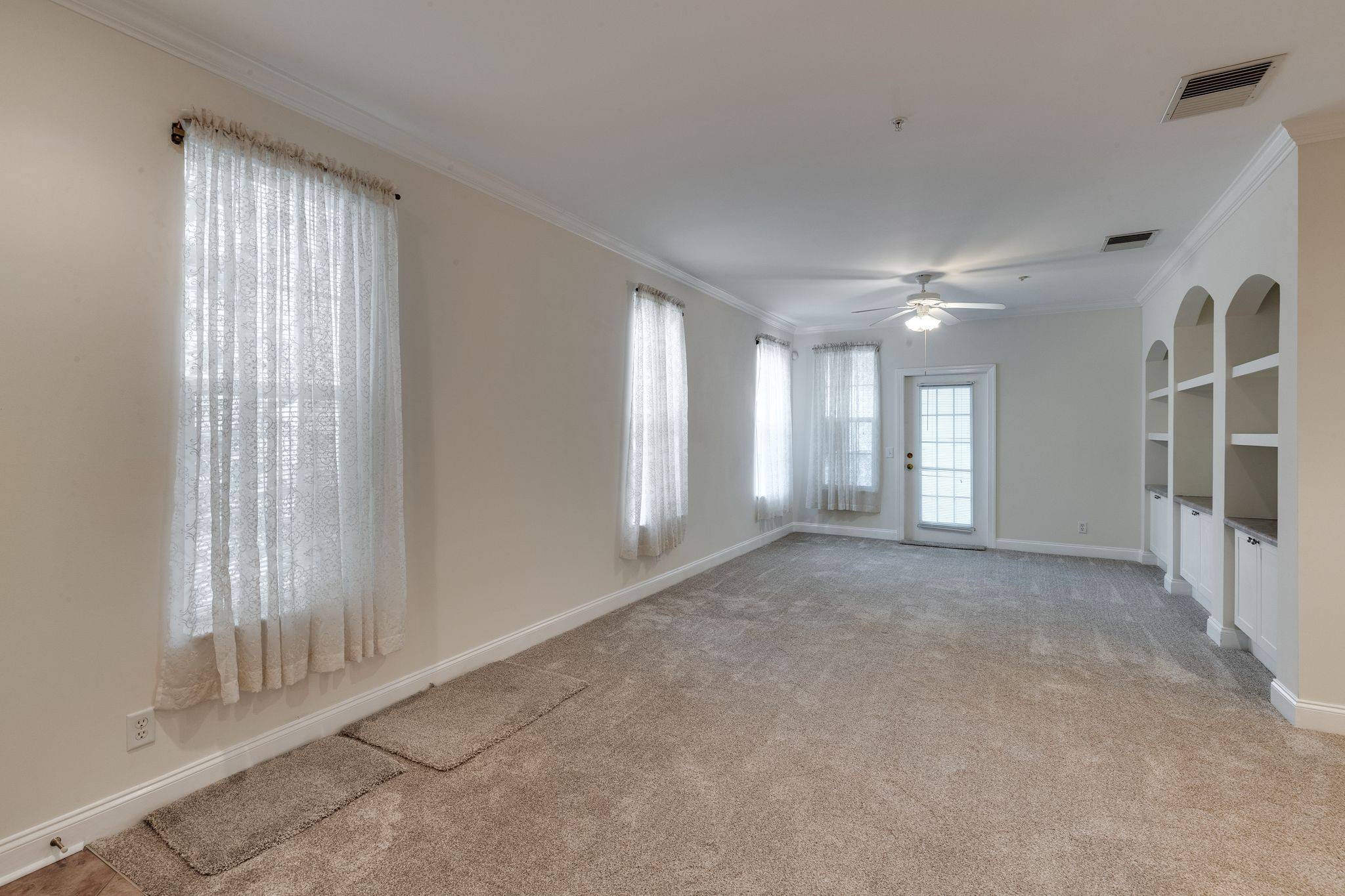 Antioch, TN 37013,4316 Summercrest Blvd #507
