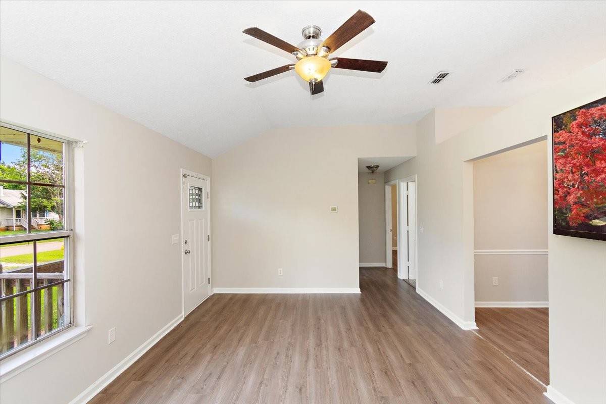 La Vergne, TN 37086,611 Cedar Bend Ln