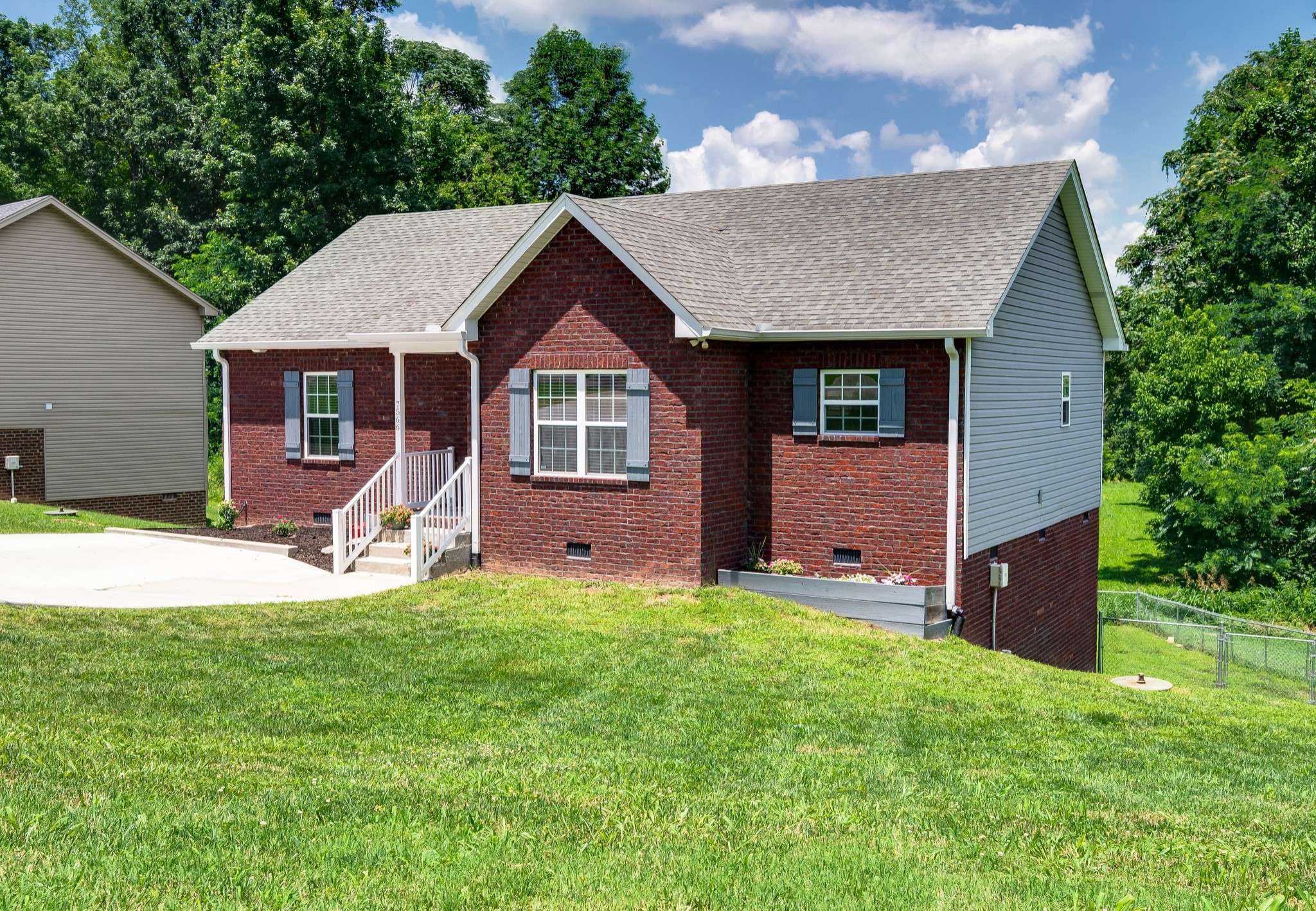 Goodlettsville, TN 37072,7566 S Swift Rd
