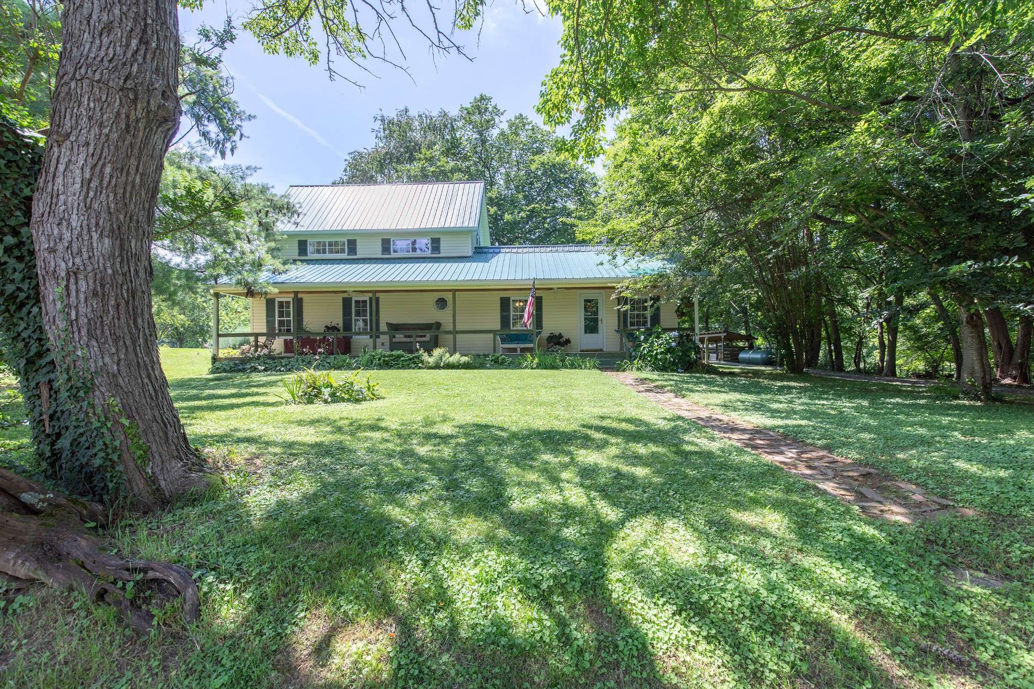 Goodlettsville, TN 37072,824 Dry Creek Rd