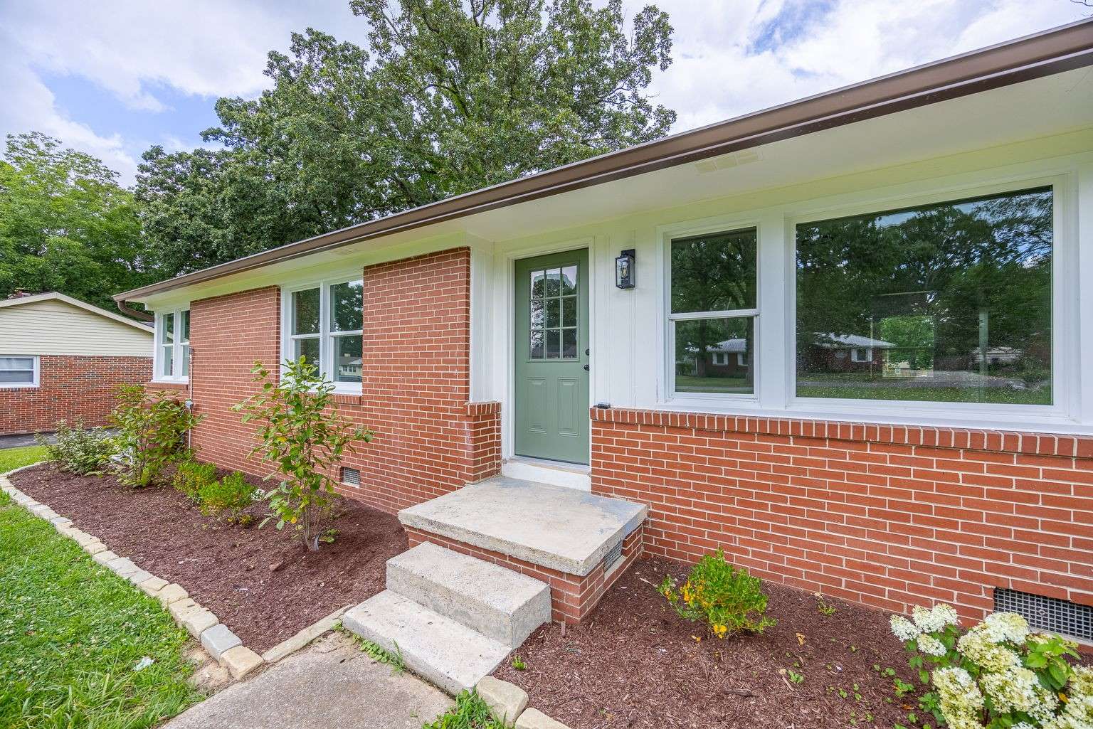 Tullahoma, TN 37388,1219 Woodland St