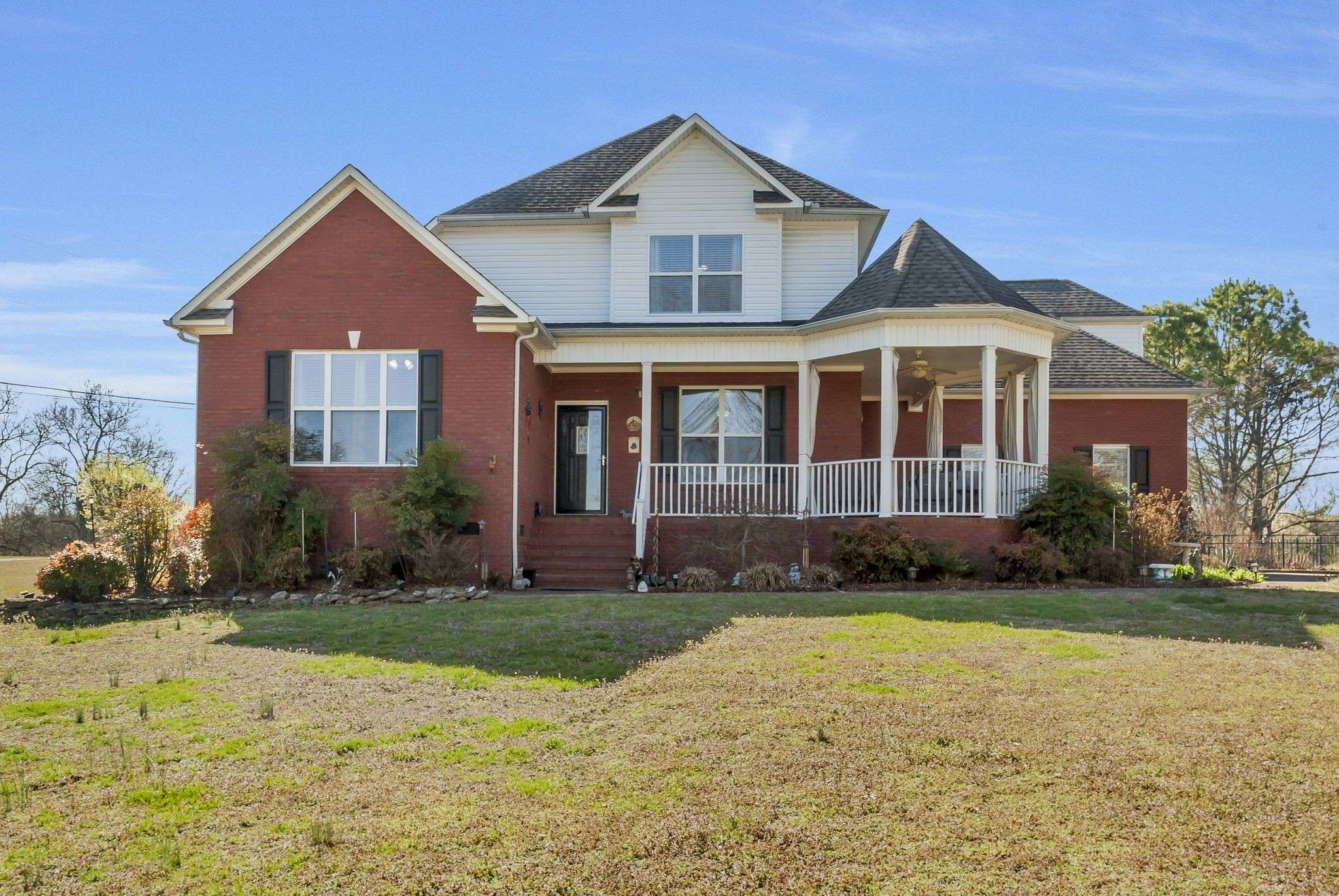 Columbia, TN 38401,973 Rip Steele Rd
