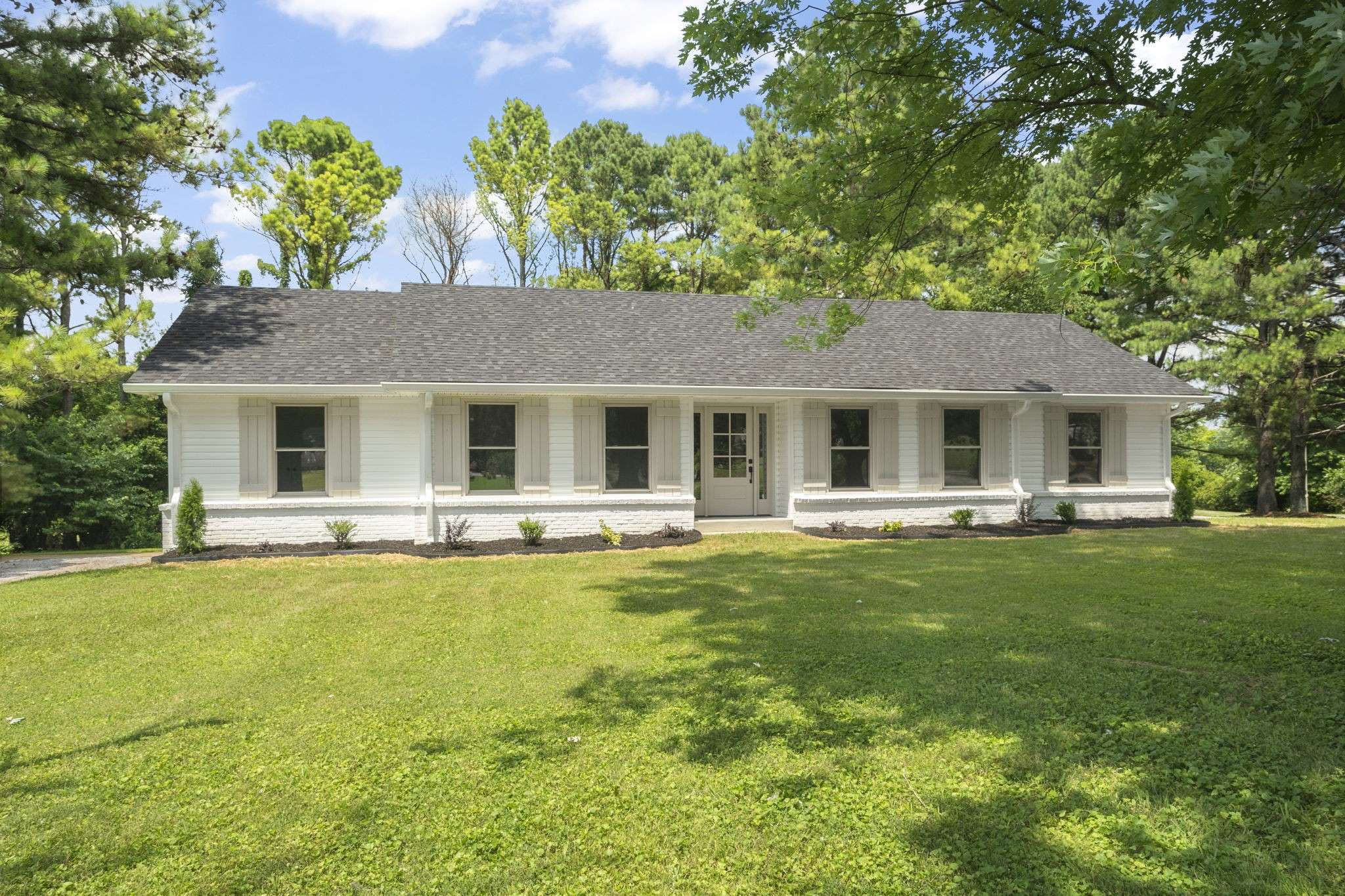 Springfield, TN 37172,5670 Lakeview Rd