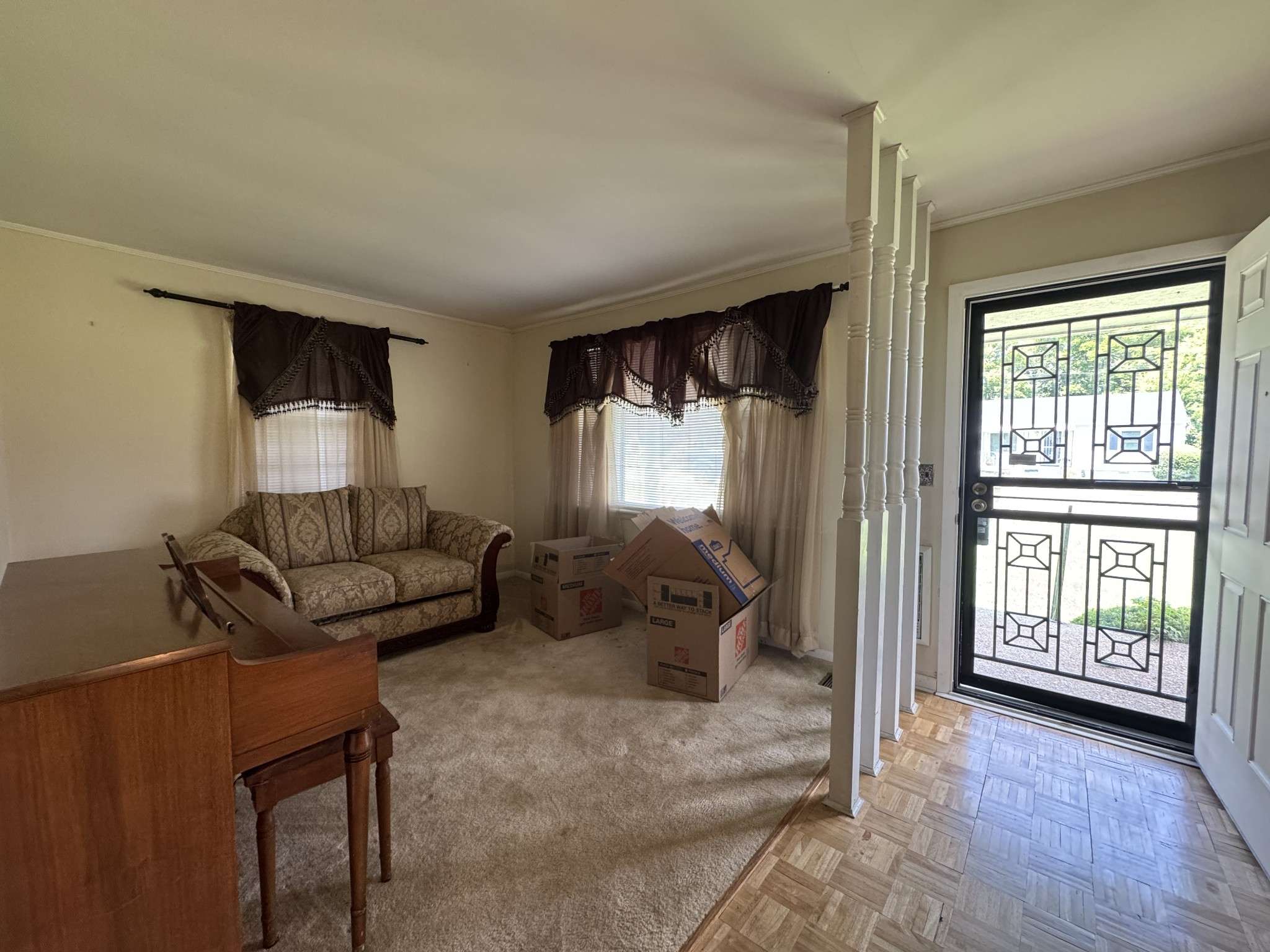Nashville, TN 37208,2605 Deerfield Dr