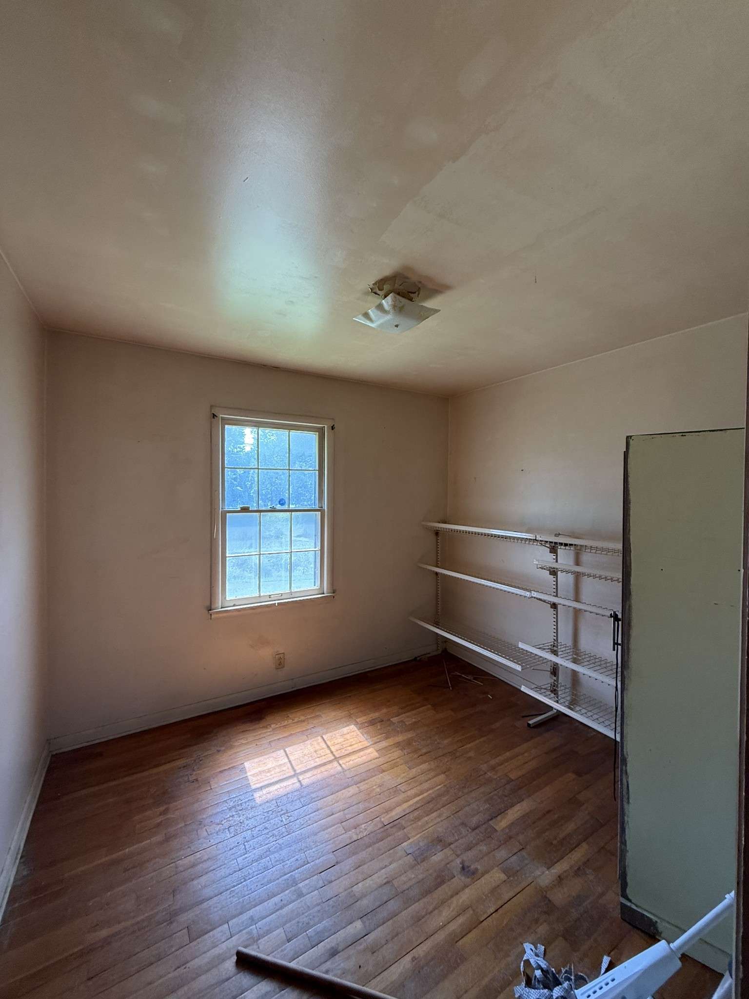 Collinwood, TN 38450,110 S Oak Dr