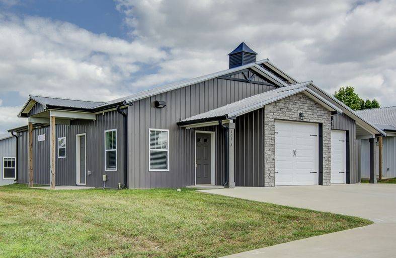 Clarksville, TN 37043,174 BAINBRIDGE DRIVE #A