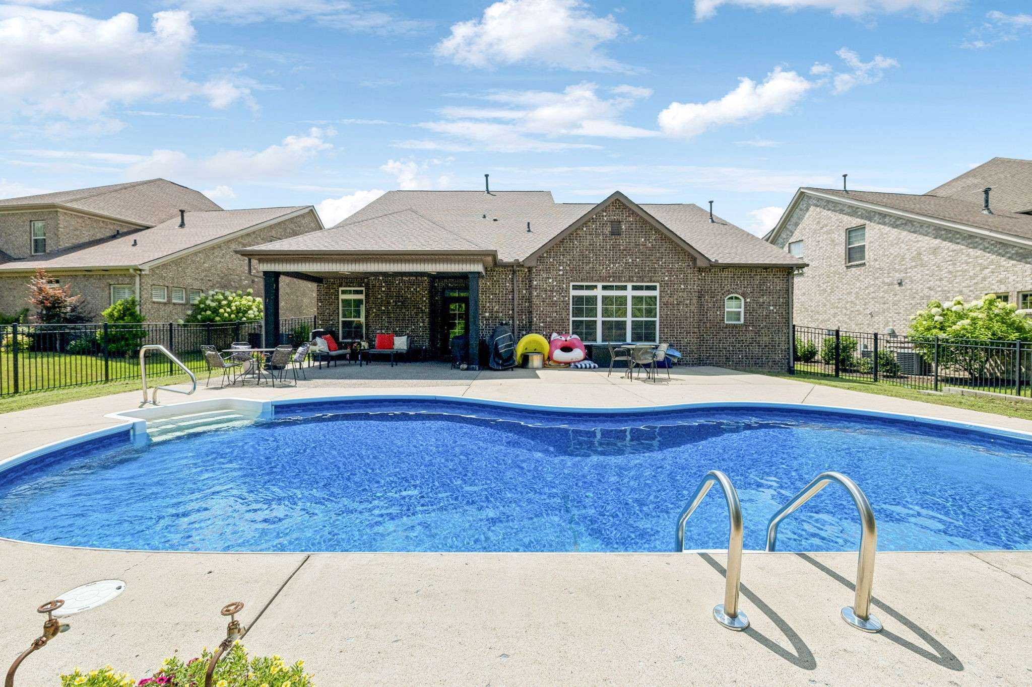 Gallatin, TN 37066,1324 Reynard Dr