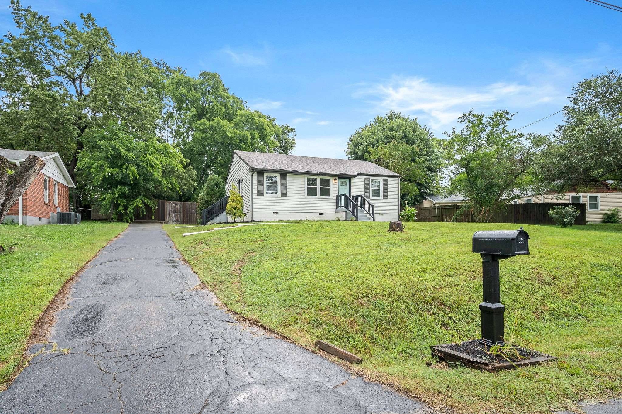 Nashville, TN 37214,2928 Teakwood Dr