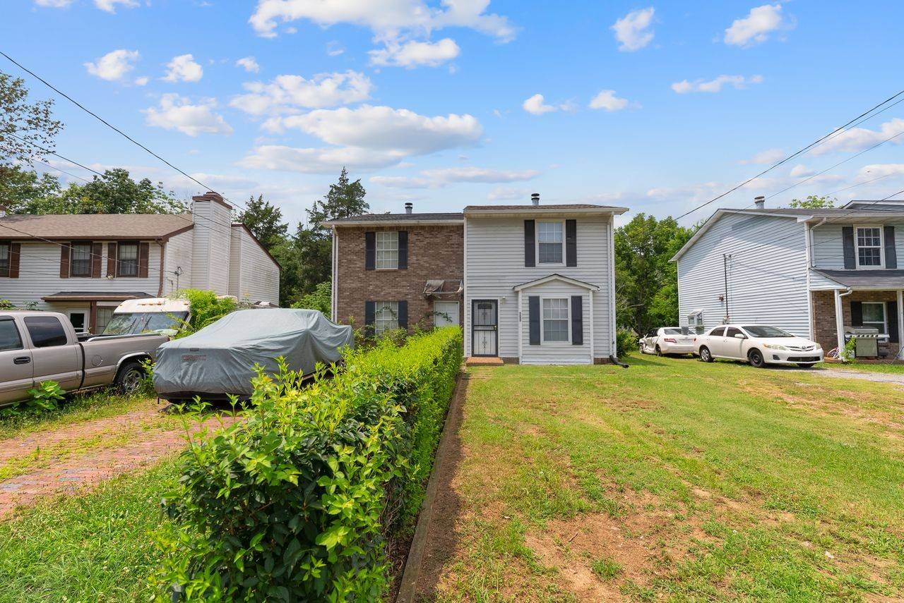 Antioch, TN 37013,3357 Oak Trees Ct