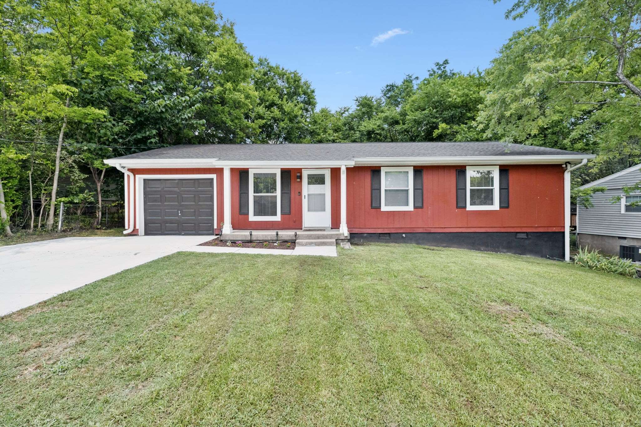 Hendersonville, TN 37075,181 Timberlake Dr