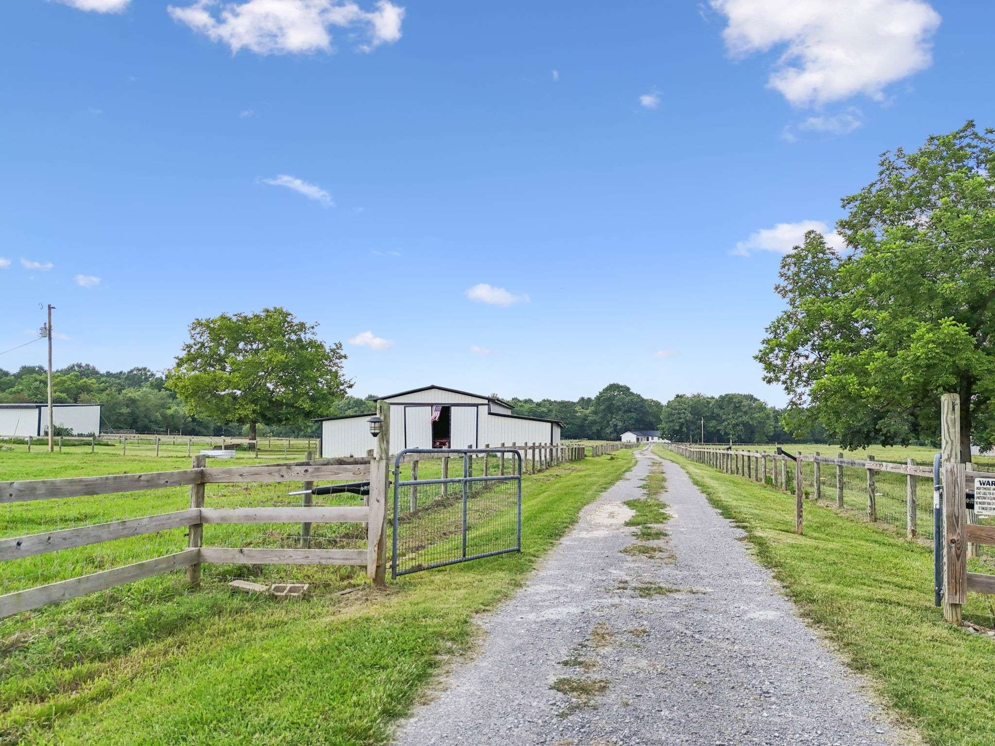 Shelbyville, TN 37160,2697 Midland Rd