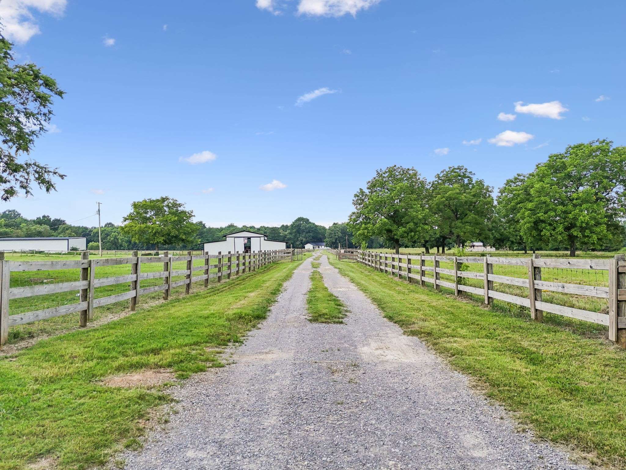 Shelbyville, TN 37160,2697 Midland Rd