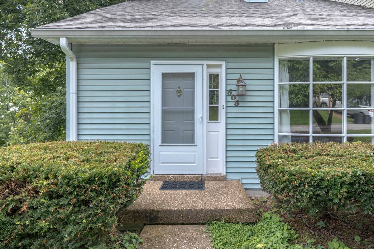 Nashville, TN 37221,505 Stacy Square Ter #505