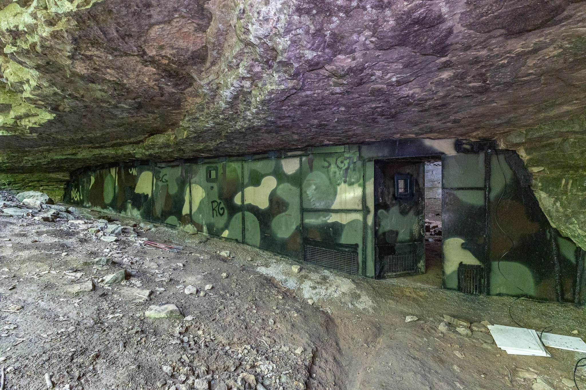 Shelbyville, TN 37160,0 Cavern Bunker