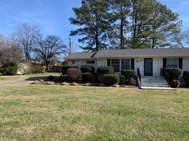 Columbia, TN 38401,1206 Park Mere Dr