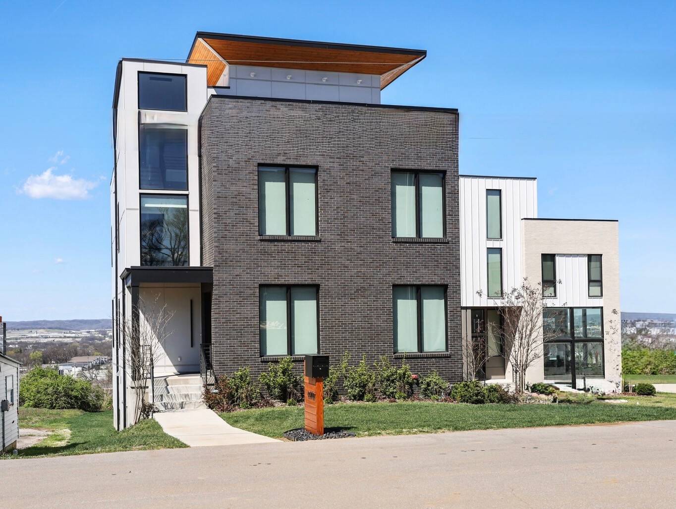 Nashville, TN 37209,6012B Hill Cir